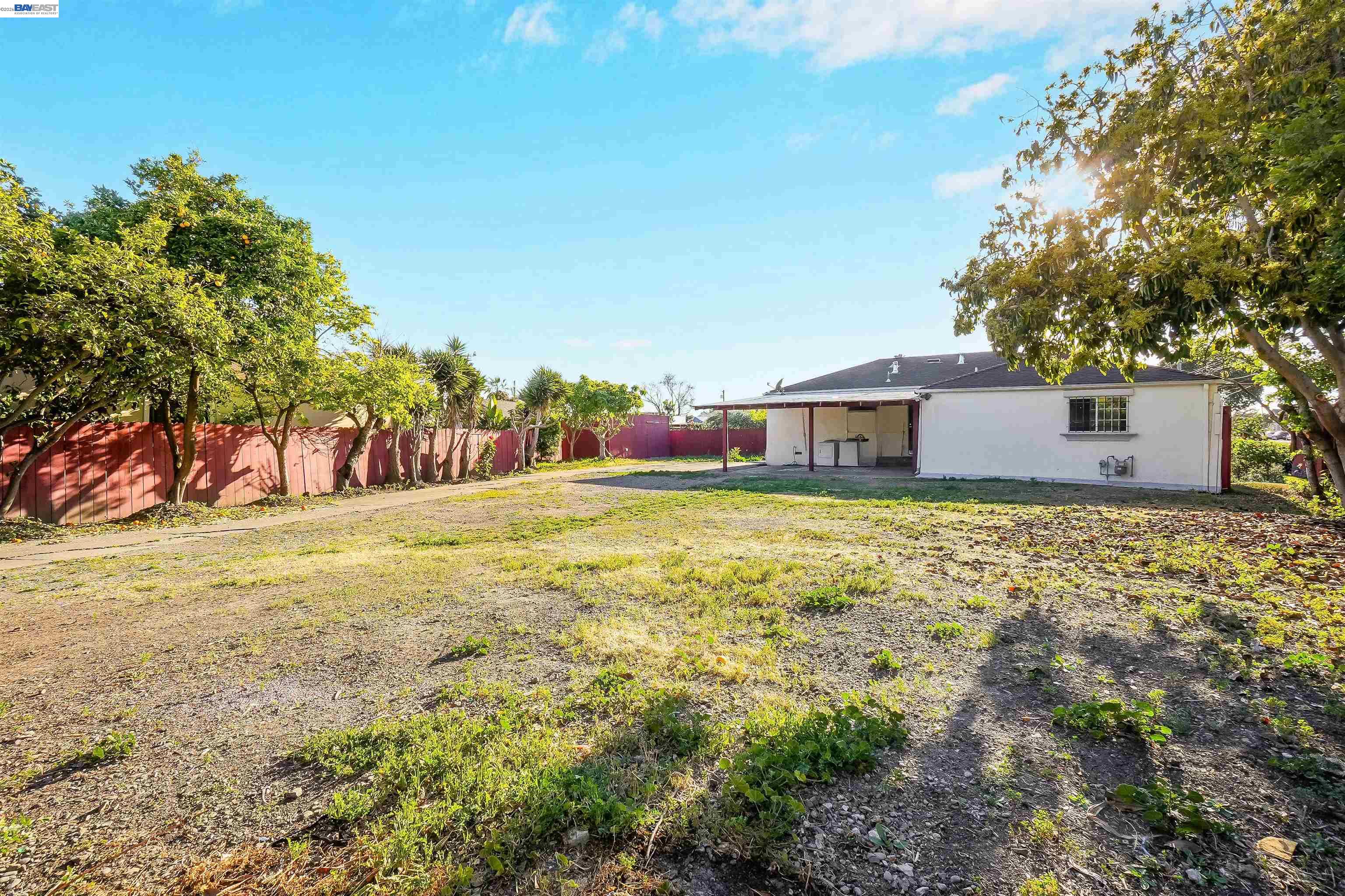 Detail Gallery Image 26 of 56 For 387 Tennyson Rd, Hayward,  CA 94544 - 4 Beds | 2 Baths