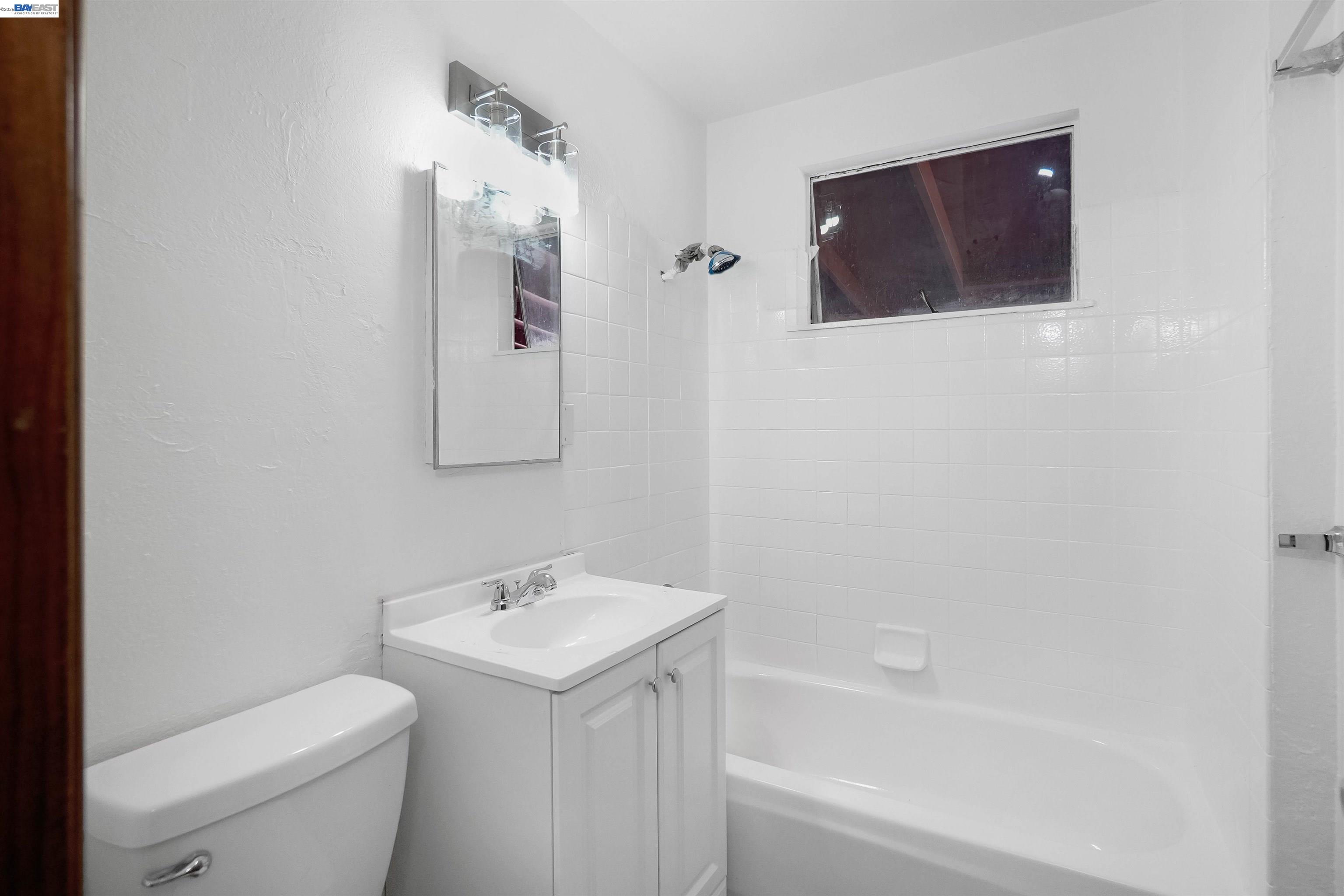 Detail Gallery Image 45 of 56 For 387 Tennyson Rd, Hayward,  CA 94544 - 4 Beds | 2 Baths