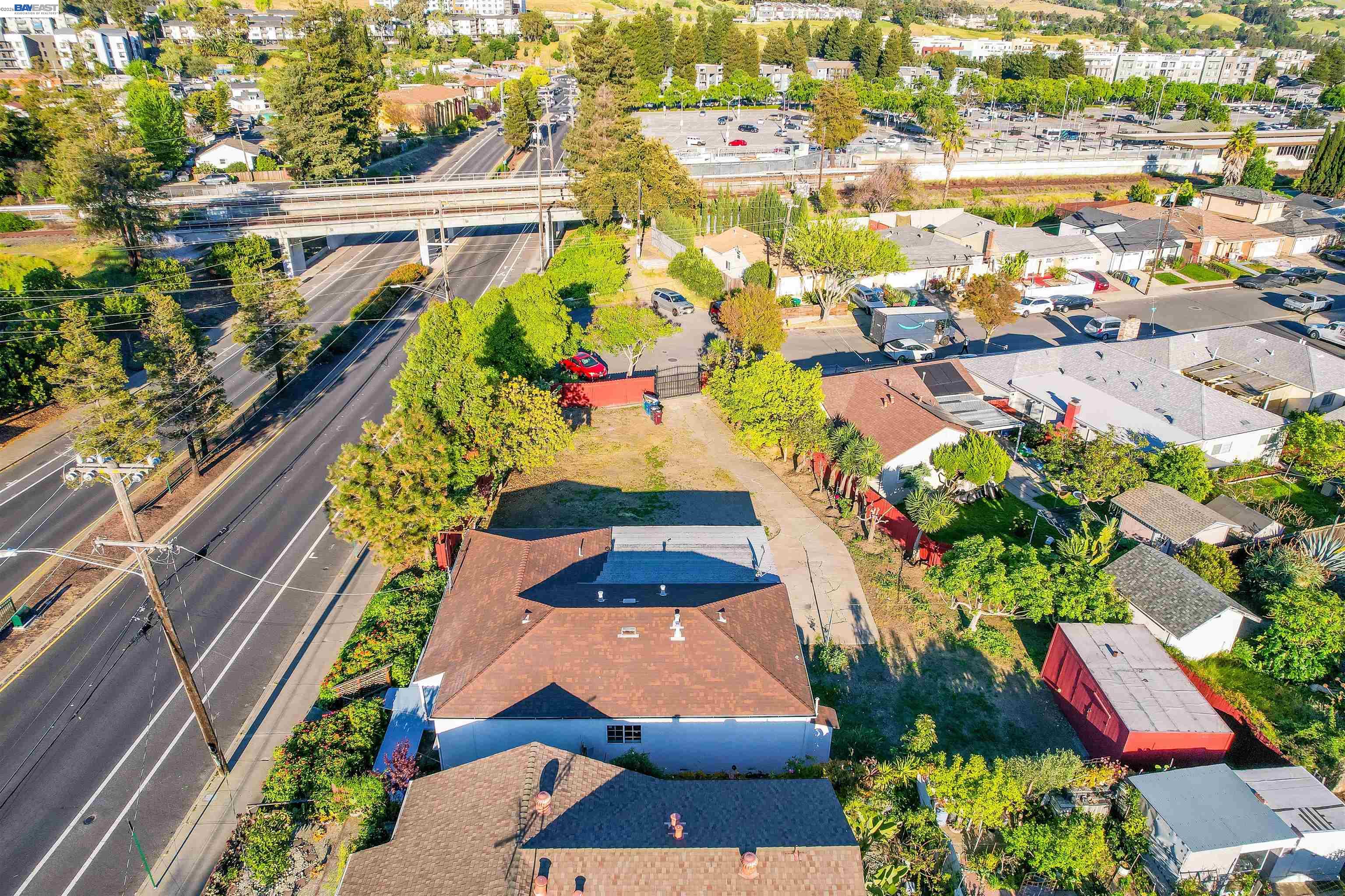 Detail Gallery Image 50 of 56 For 387 Tennyson Rd, Hayward,  CA 94544 - 4 Beds | 2 Baths