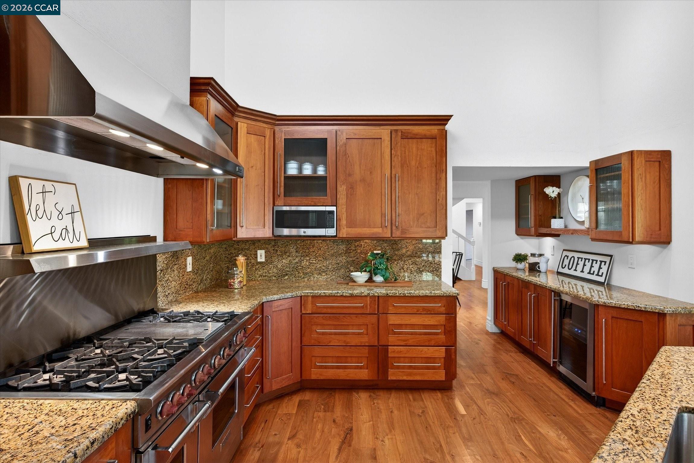 Detail Gallery Image 22 of 60 For 951 Redwood Dr, Danville,  CA 94506 - 3 Beds | 3 Baths