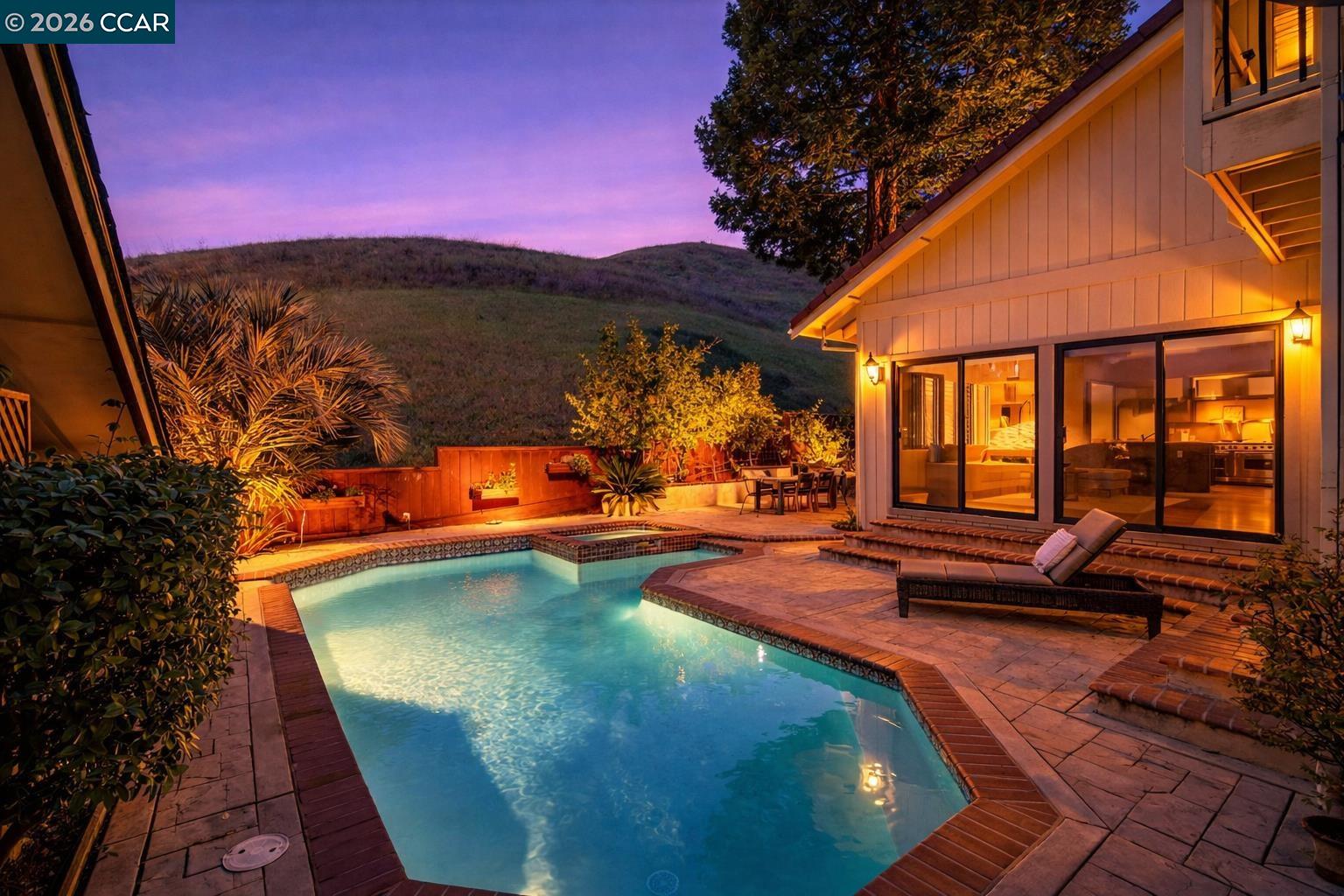 Detail Gallery Image 4 of 60 For 951 Redwood Dr, Danville,  CA 94506 - 3 Beds | 3 Baths