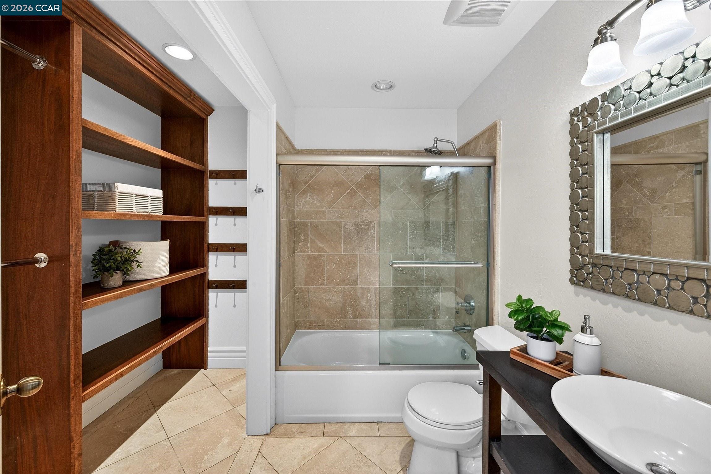 Detail Gallery Image 34 of 60 For 951 Redwood Dr, Danville,  CA 94506 - 3 Beds | 3 Baths