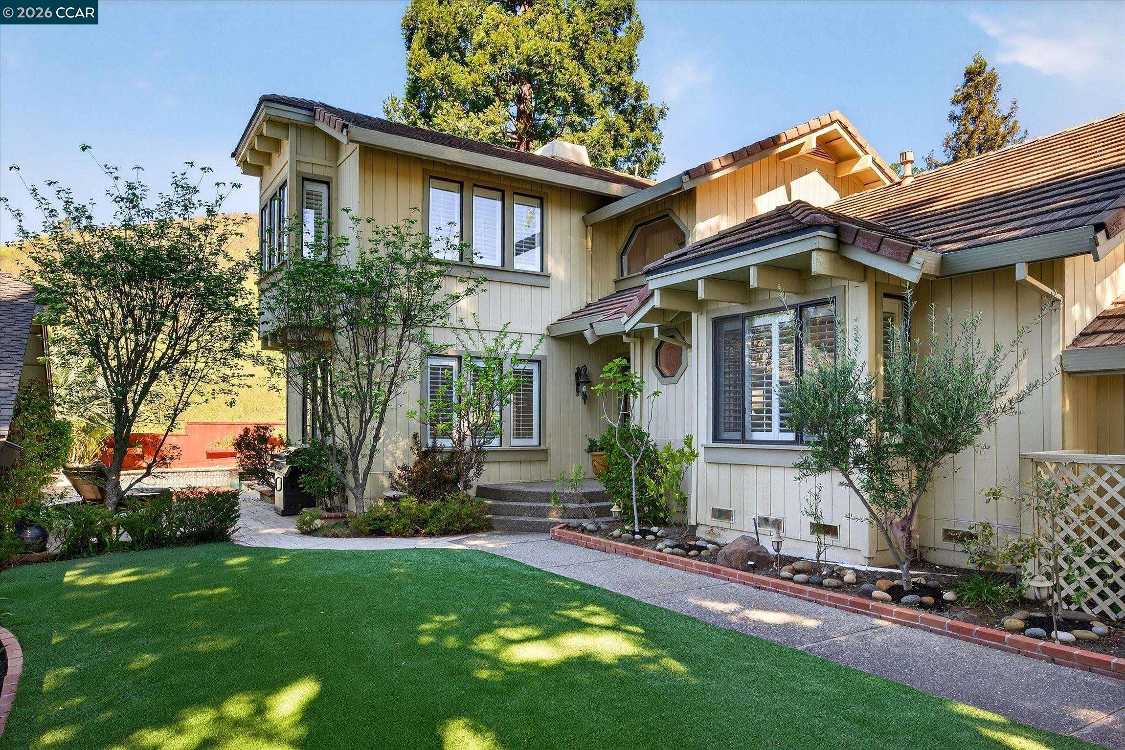 Detail Gallery Image 7 of 60 For 951 Redwood Dr, Danville,  CA 94506 - 3 Beds | 3 Baths