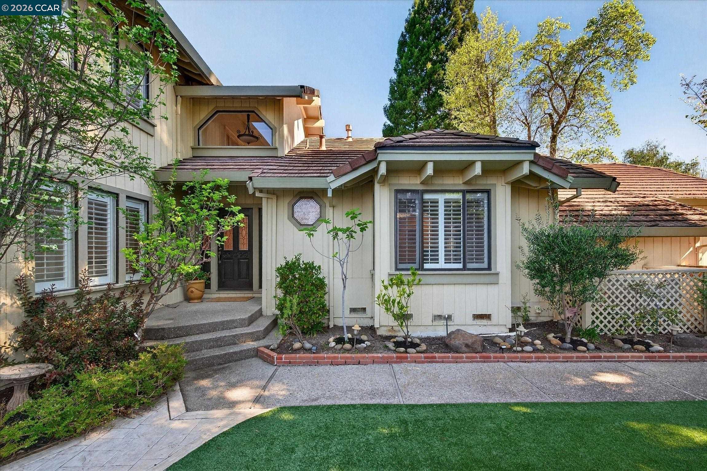 Detail Gallery Image 9 of 60 For 951 Redwood Dr, Danville,  CA 94506 - 3 Beds | 3 Baths