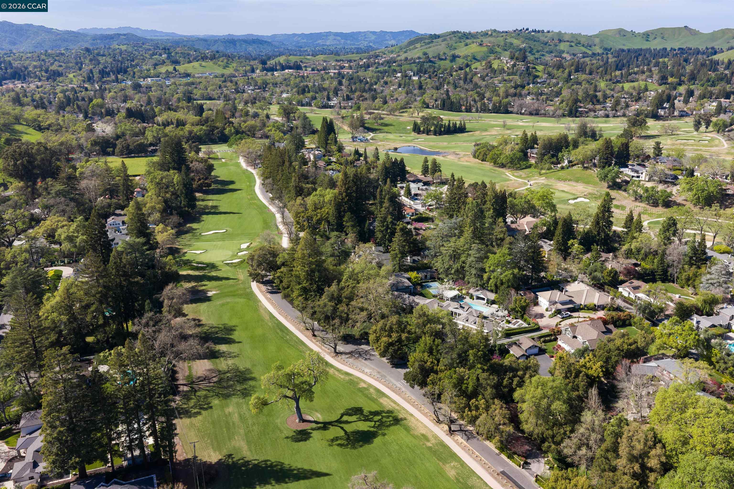 Detail Gallery Image 36 of 41 For Calle Arroyo, Diablo,  CA 94528 - 5 Beds | 7/2 Baths