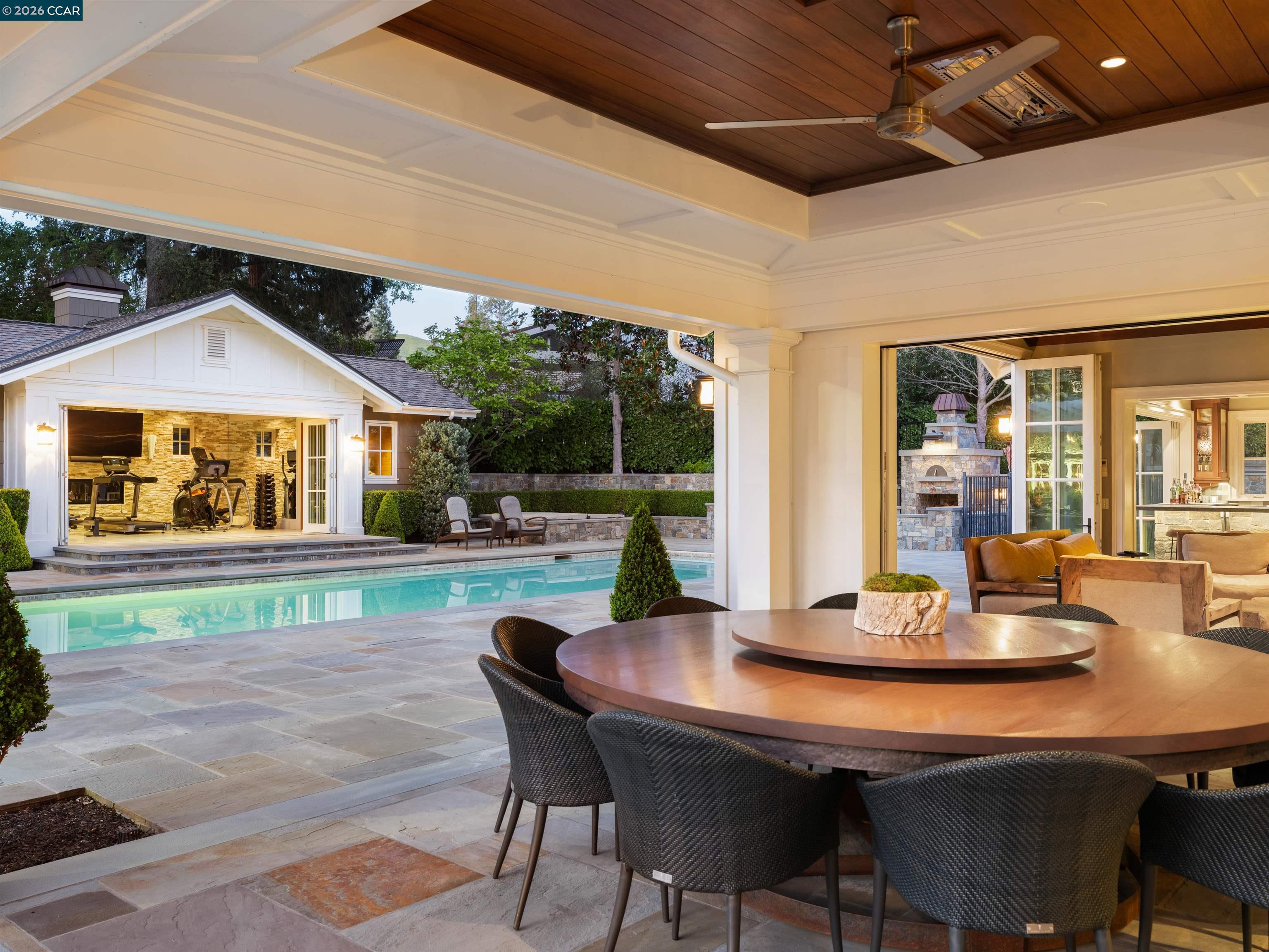 Detail Gallery Image 40 of 41 For Calle Arroyo, Diablo,  CA 94528 - 5 Beds | 7/2 Baths