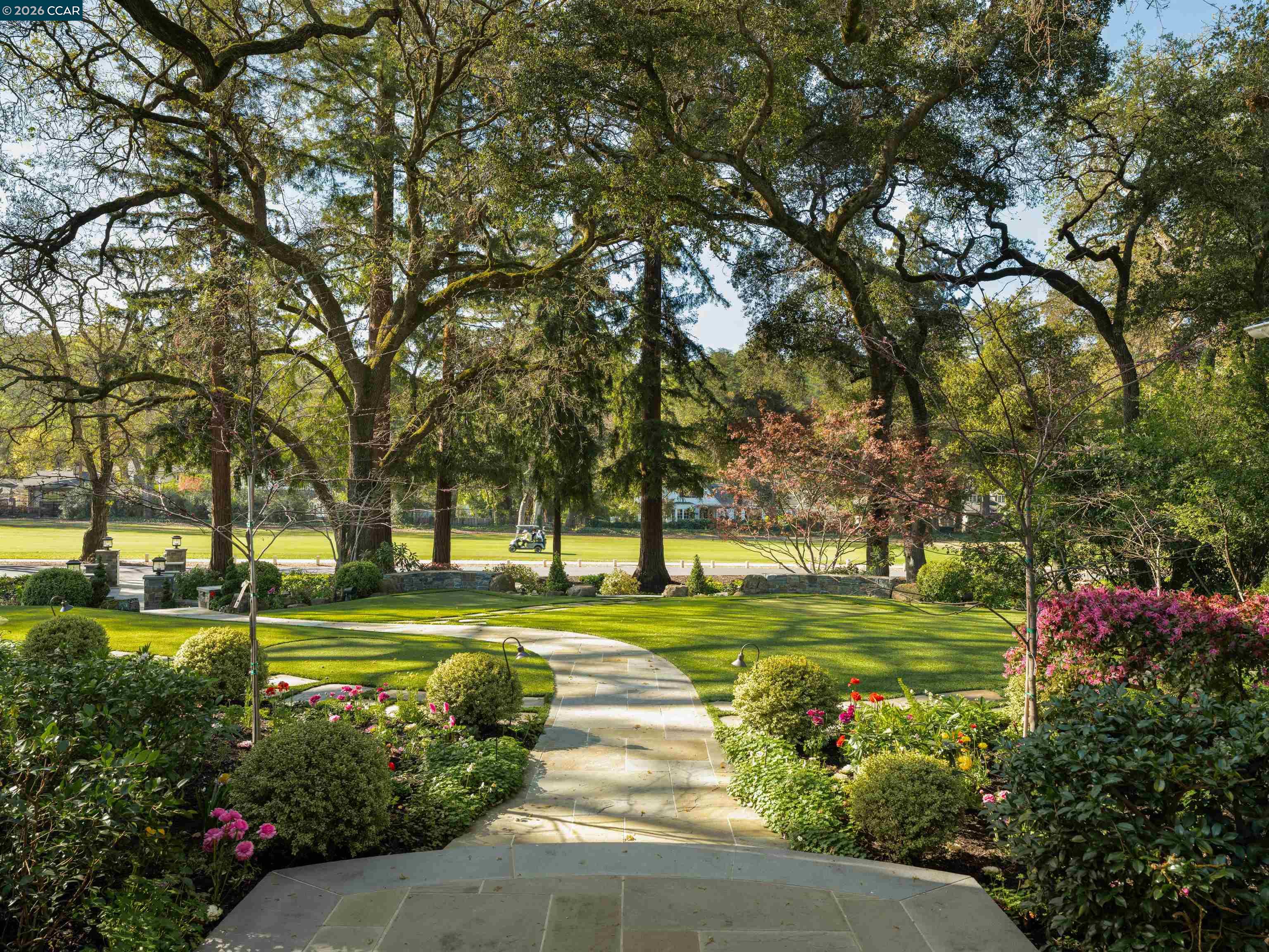 Detail Gallery Image 5 of 41 For Calle Arroyo, Diablo,  CA 94528 - 5 Beds | 7/2 Baths