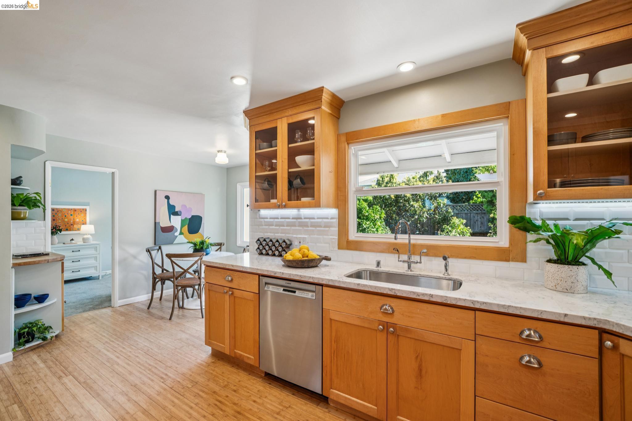 Detail Gallery Image 17 of 50 For 5830 Sutter Ave, Richmond,  CA 94804 - 3 Beds | 2 Baths