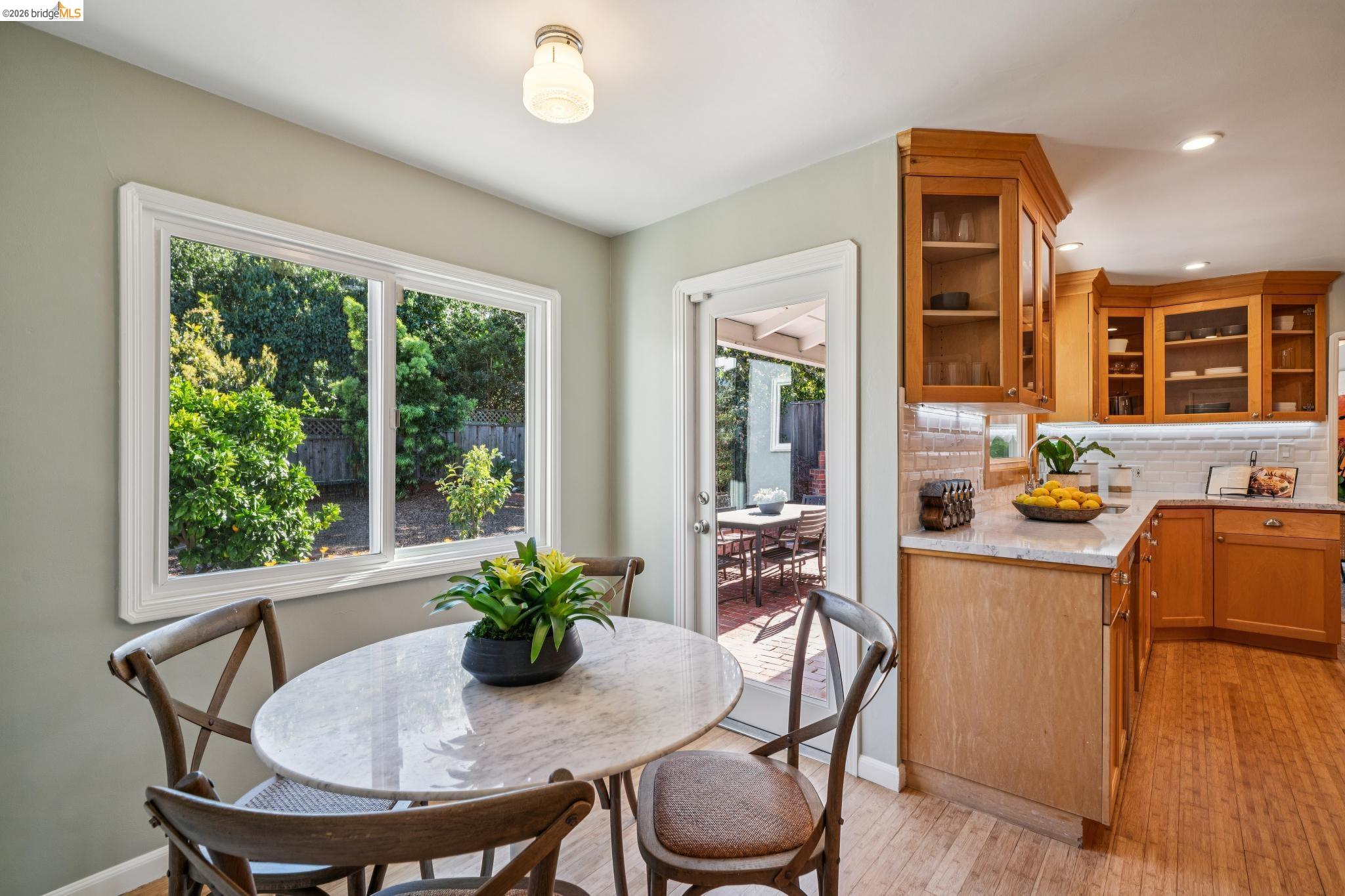 Detail Gallery Image 19 of 50 For 5830 Sutter Ave, Richmond,  CA 94804 - 3 Beds | 2 Baths