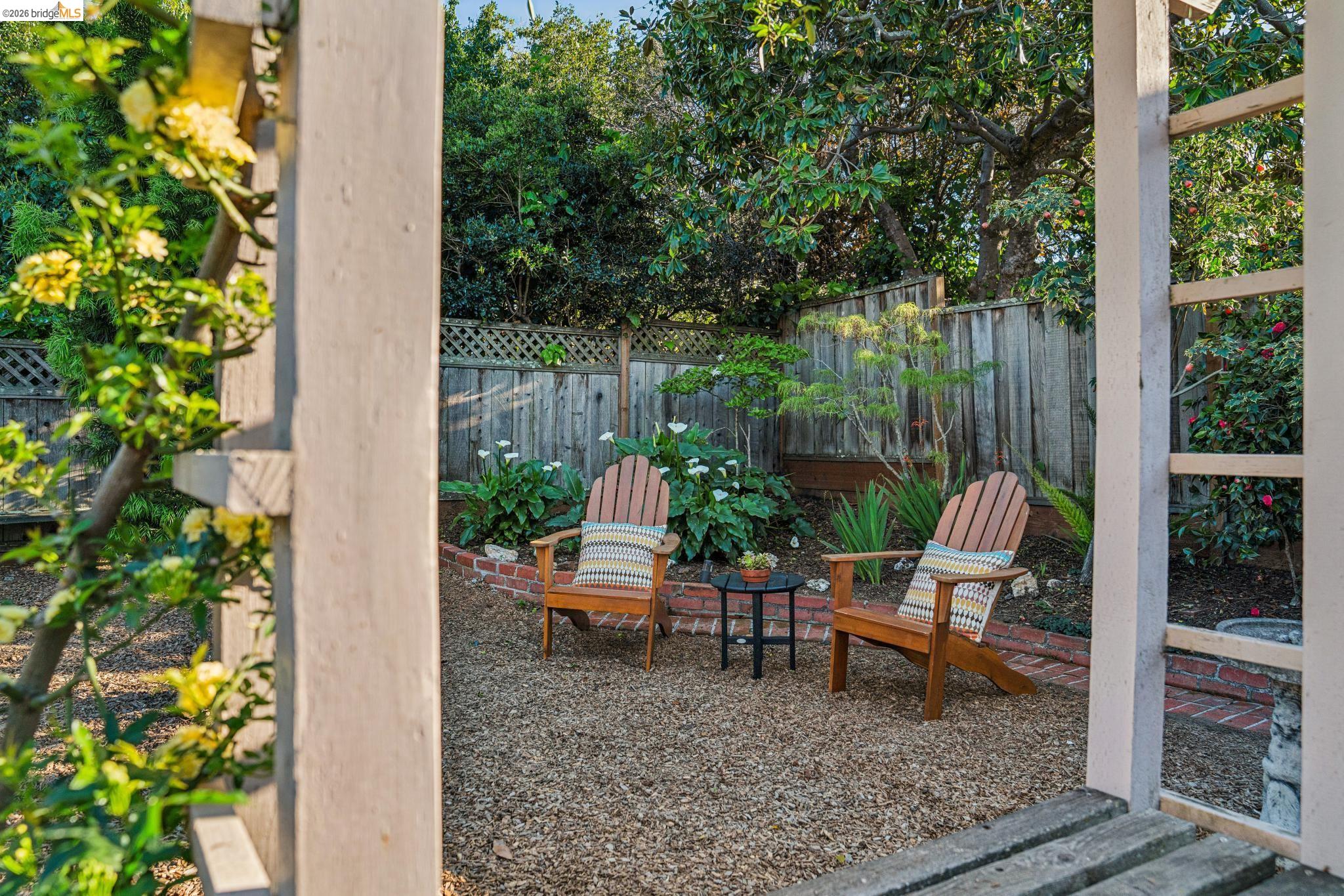 Detail Gallery Image 46 of 50 For 5830 Sutter Ave, Richmond,  CA 94804 - 3 Beds | 2 Baths