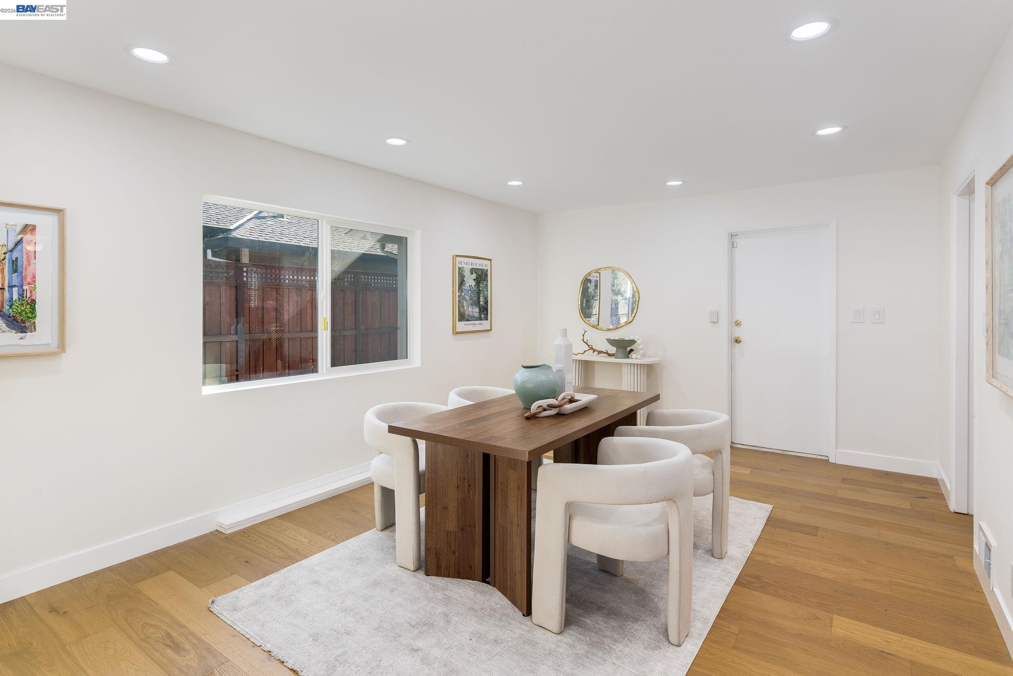 Detail Gallery Image 11 of 42 For 780 Quiet View Ct, Walnut Creek,  CA 94597 - 4 Beds | 3 Baths