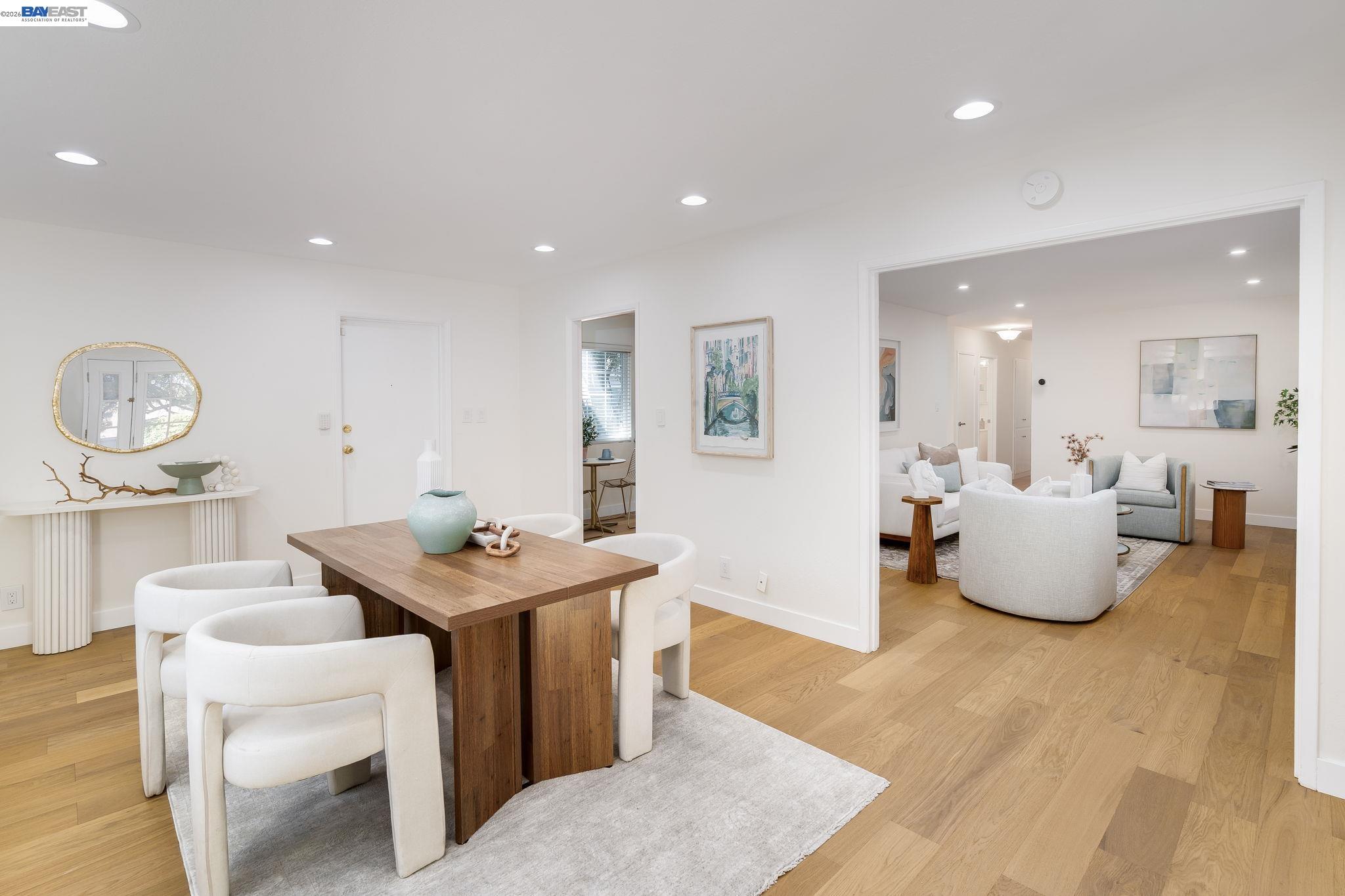 Detail Gallery Image 11 of 42 For 780 Quiet View Ct, Walnut Creek,  CA 94597 - 4 Beds | 3 Baths