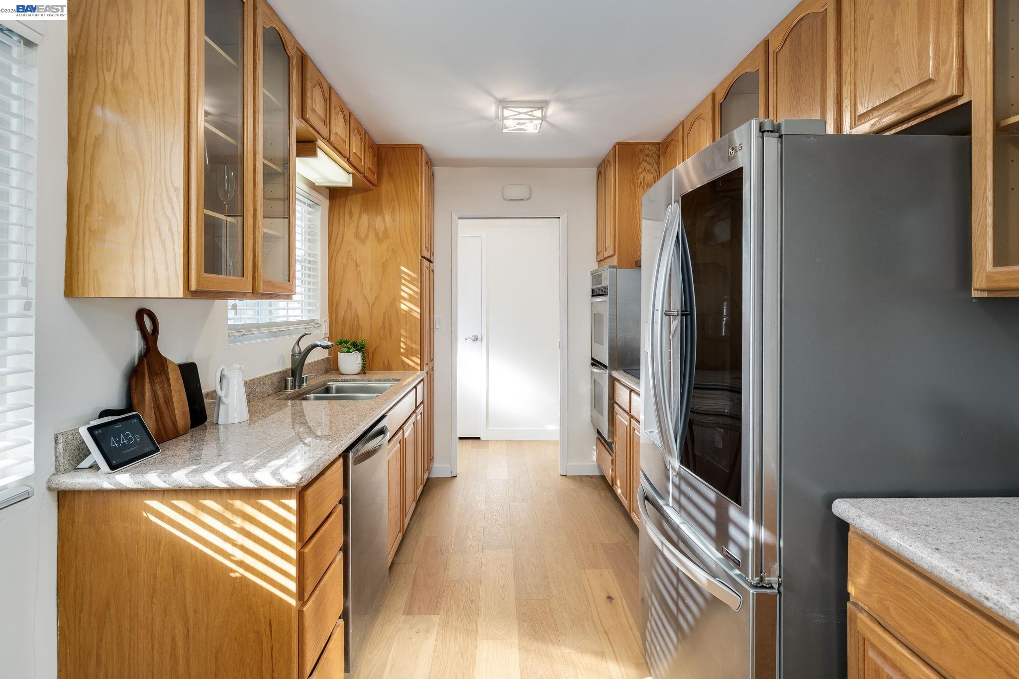 Detail Gallery Image 14 of 42 For 780 Quiet View Ct, Walnut Creek,  CA 94597 - 4 Beds | 3 Baths