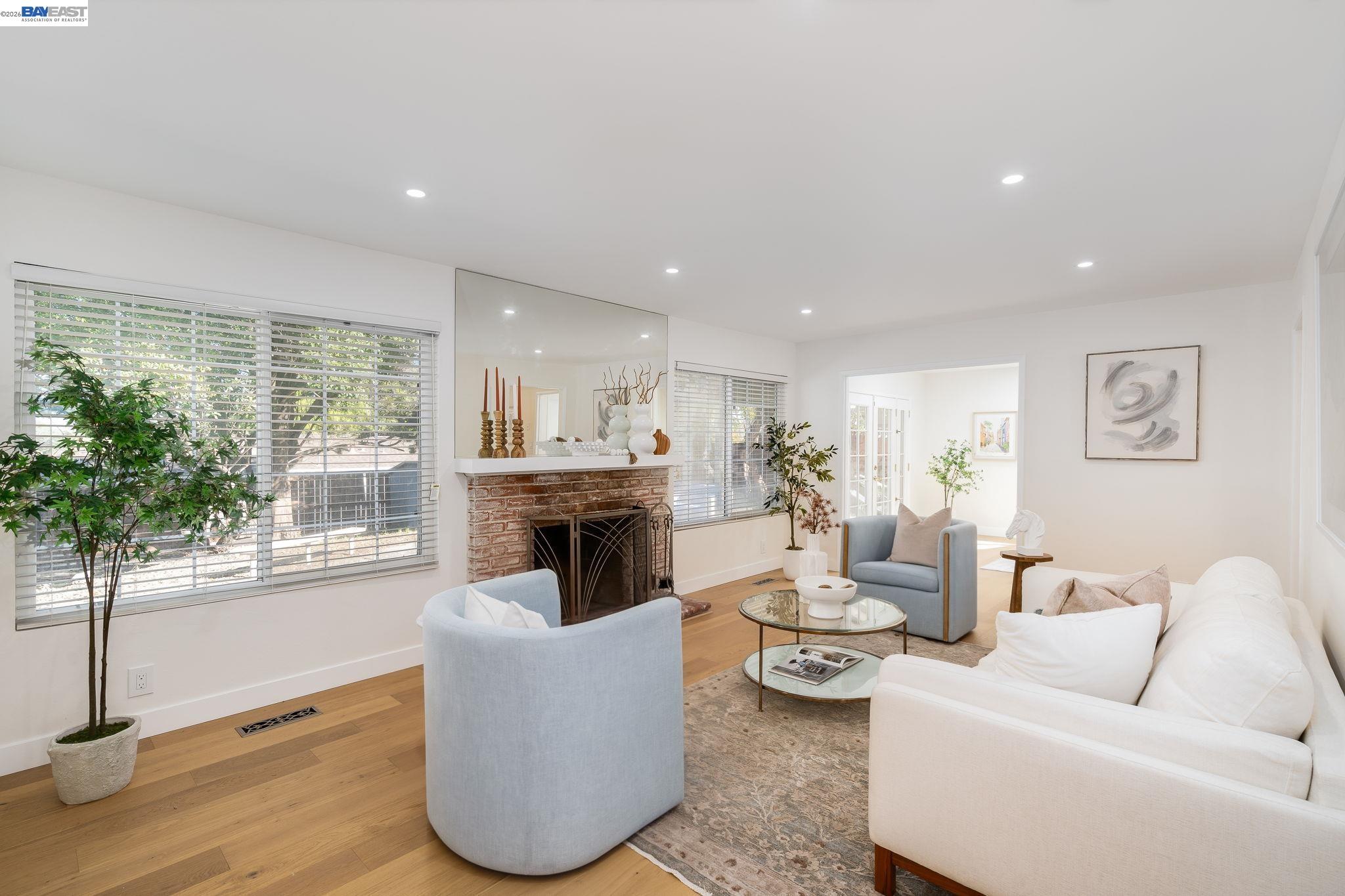 Detail Gallery Image 2 of 42 For 780 Quiet View Ct, Walnut Creek,  CA 94597 - 4 Beds | 3 Baths