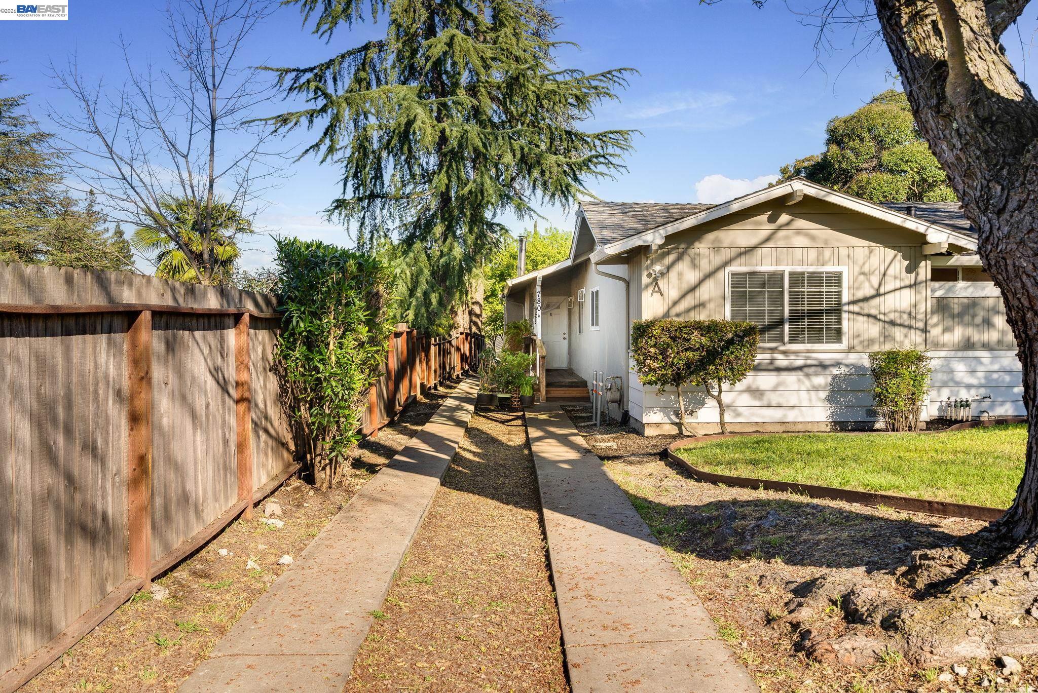 Detail Gallery Image 31 of 42 For 780 Quiet View Ct, Walnut Creek,  CA 94597 - 4 Beds | 3 Baths