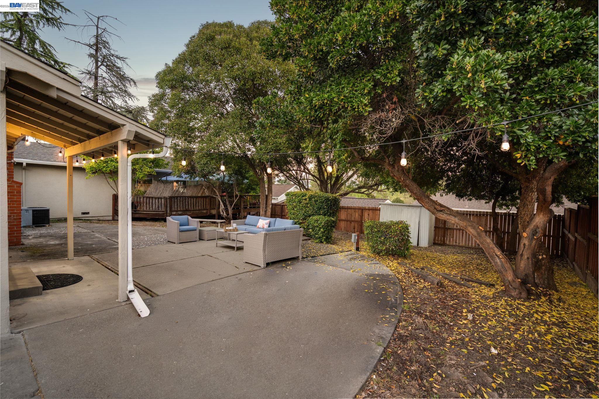 Detail Gallery Image 40 of 42 For 780 Quiet View Ct, Walnut Creek,  CA 94597 - 4 Beds | 3 Baths