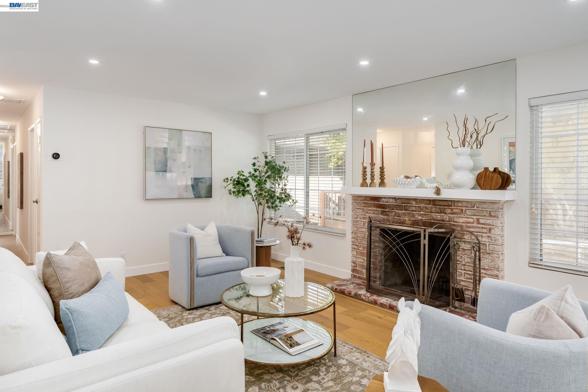 Detail Gallery Image 7 of 42 For 780 Quiet View Ct, Walnut Creek,  CA 94597 - 4 Beds | 3 Baths