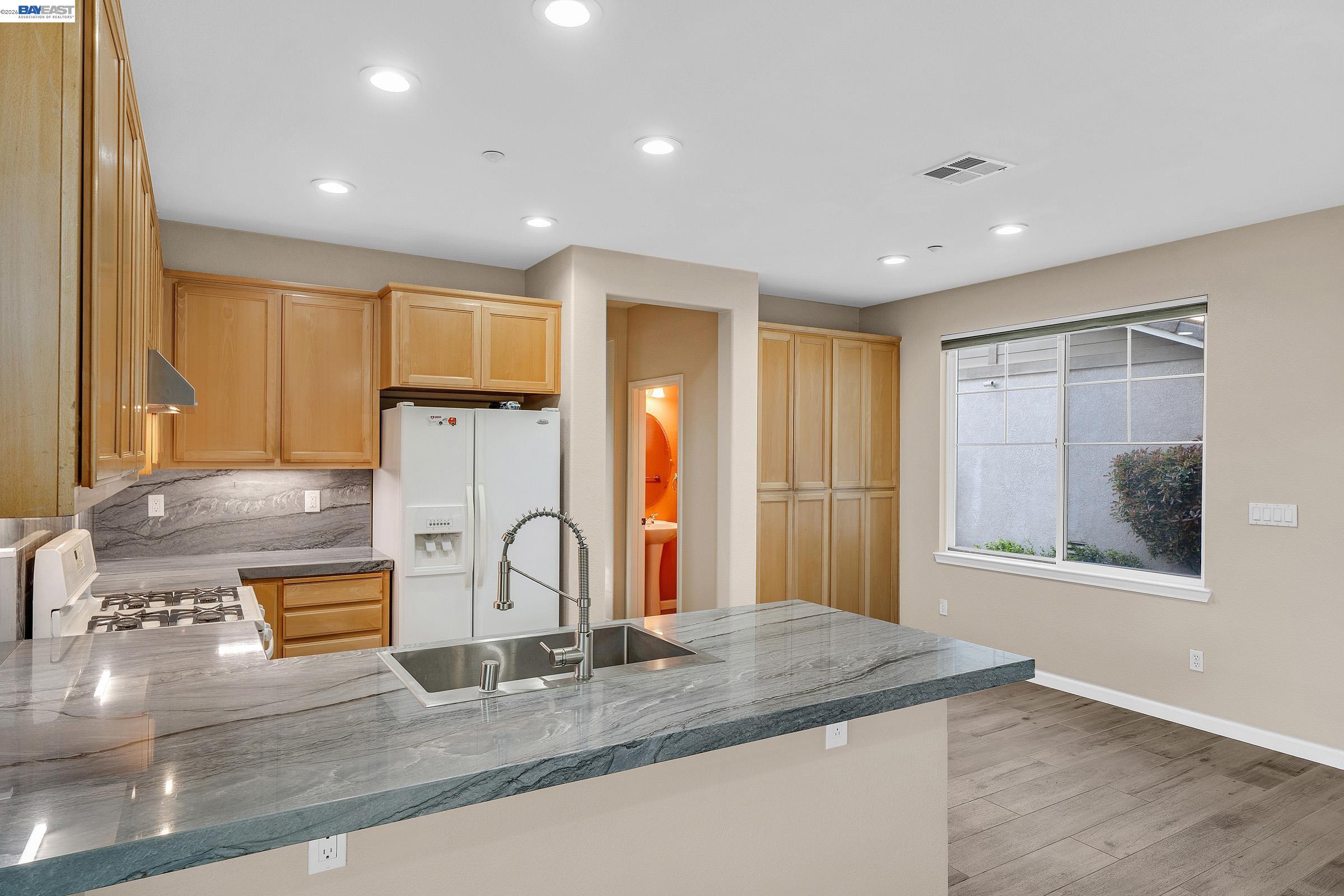 Detail Gallery Image 15 of 42 For 489 Silverwood St, Brentwood,  CA 94513 - 3 Beds | 2/1 Baths