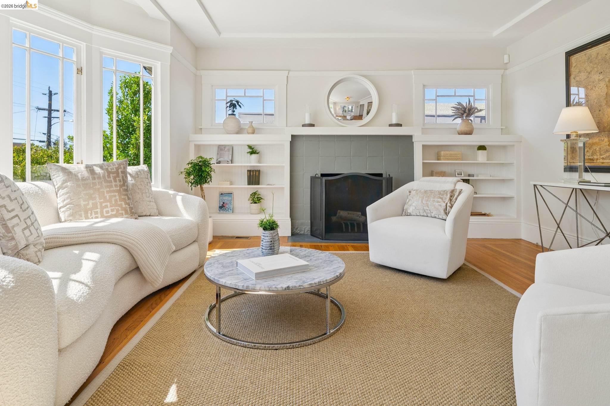 Detail Gallery Image 12 of 48 For 1524 Hampel St, Oakland,  CA 94602 - 2 Beds | 1 Baths