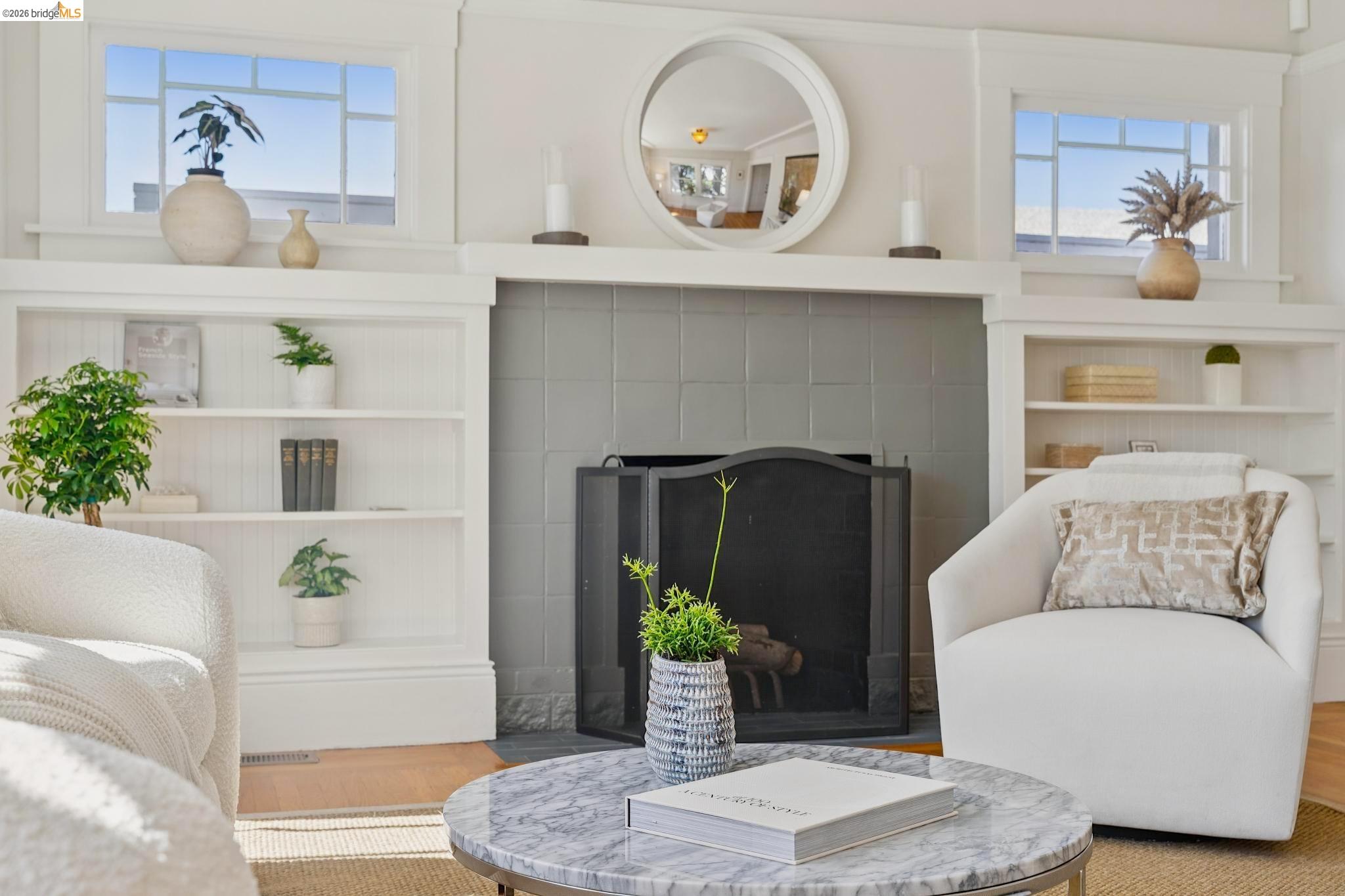 Detail Gallery Image 13 of 48 For 1524 Hampel St, Oakland,  CA 94602 - 2 Beds | 1 Baths