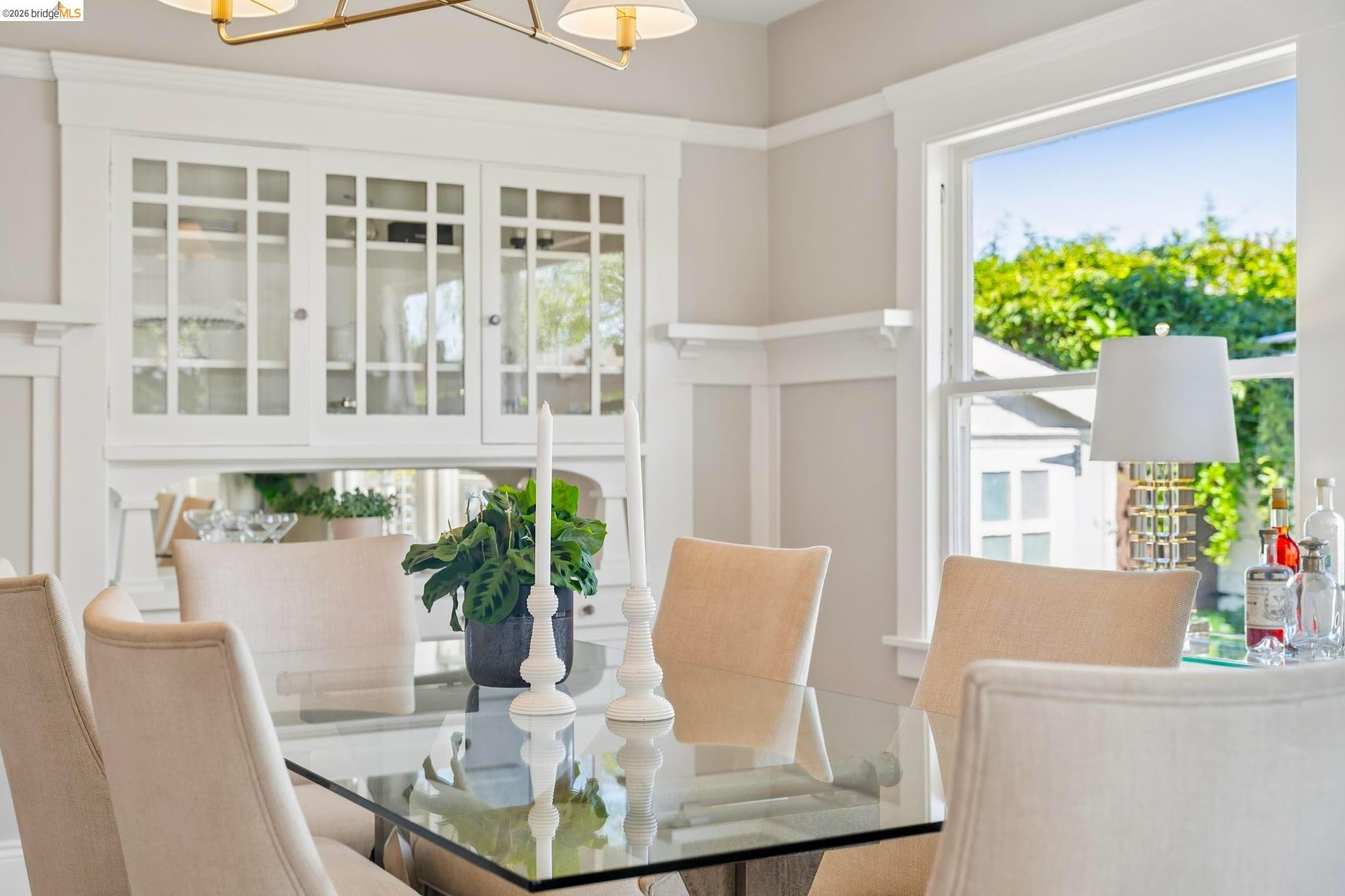 Detail Gallery Image 17 of 48 For 1524 Hampel St, Oakland,  CA 94602 - 2 Beds | 1 Baths