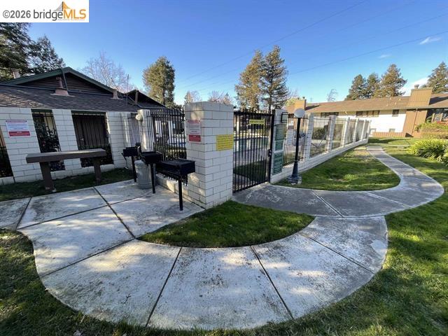 Detail Gallery Image 22 of 27 For 2416 Shadow Ln #74, Antioch,  CA 94509 - – Beds | – Baths