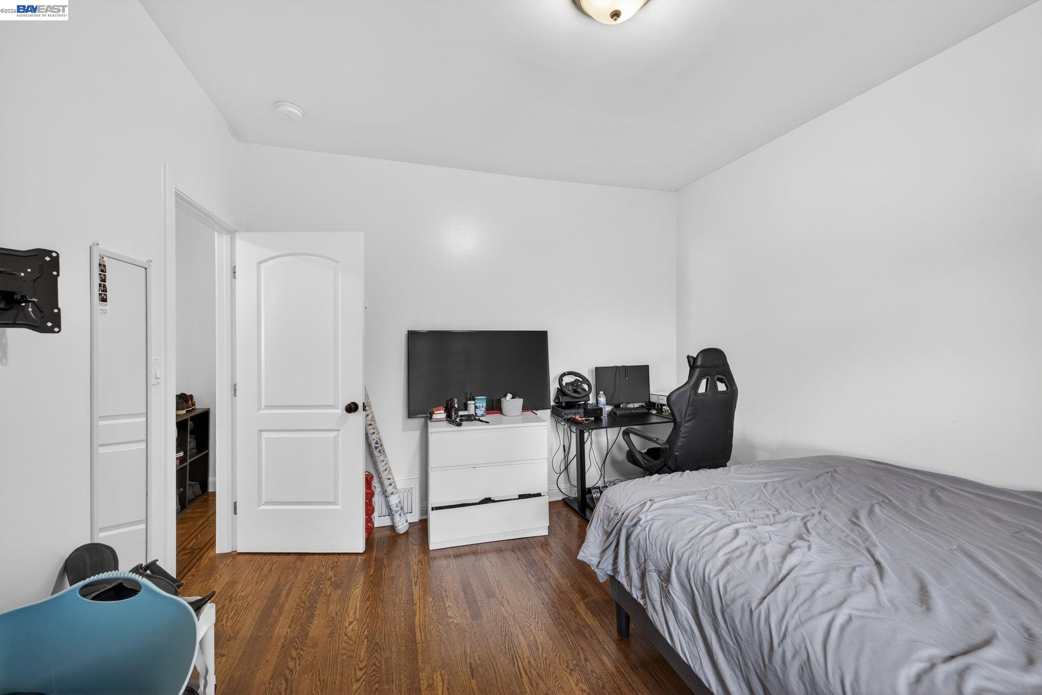 Detail Gallery Image 17 of 39 For 600 Silliman Street, San Francisco,  CA 94134 - – Beds | – Baths