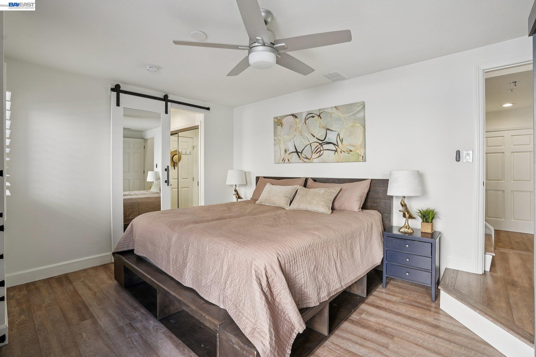 Detail Gallery Image 13 of 38 For 1255 N Los Robles Ave #9,  Pasadena,  CA 91104 - 3 Beds | 2 Baths