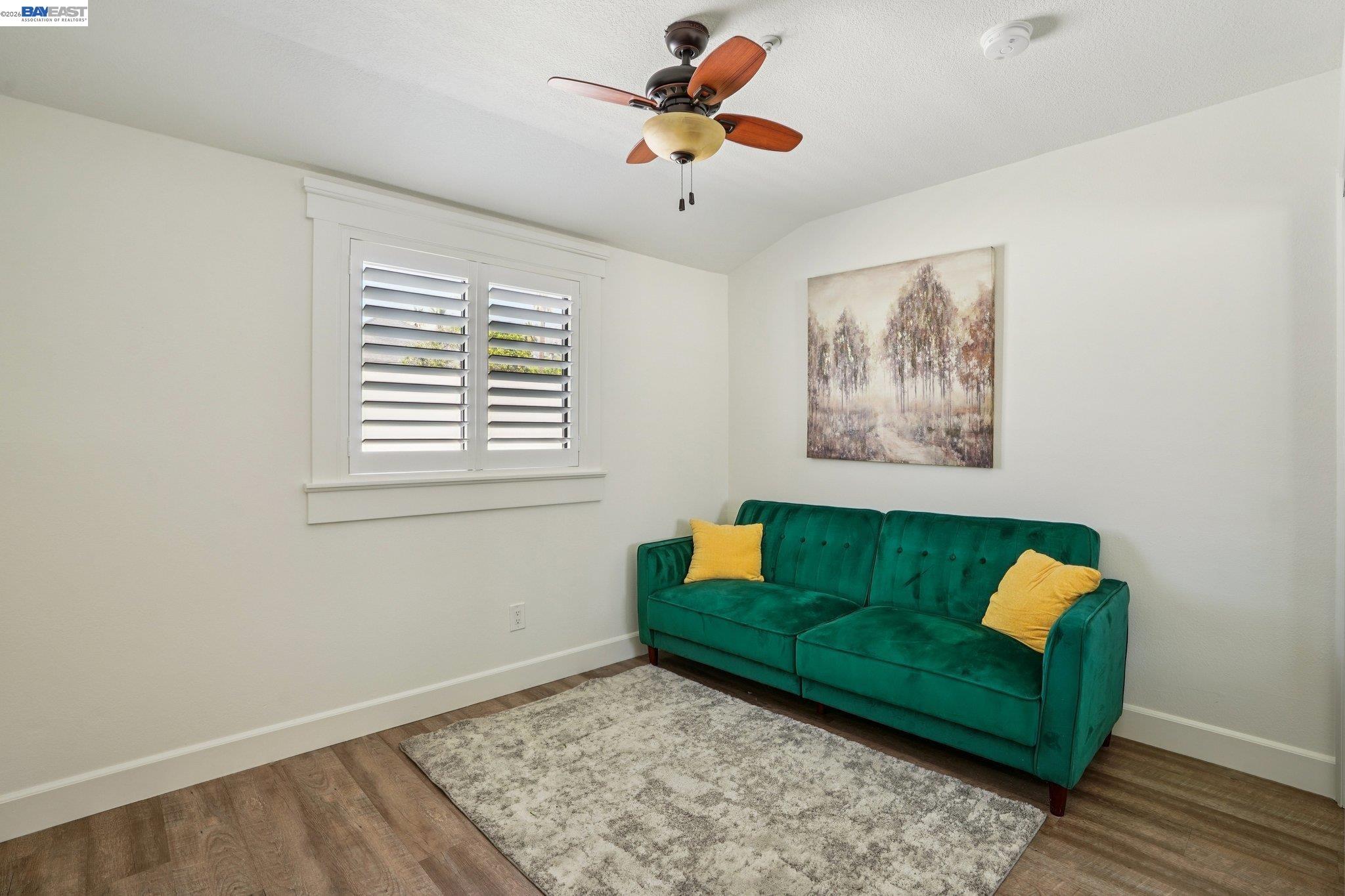 Detail Gallery Image 24 of 38 For 1255 N Los Robles Ave #9,  Pasadena,  CA 91104 - 3 Beds | 2 Baths