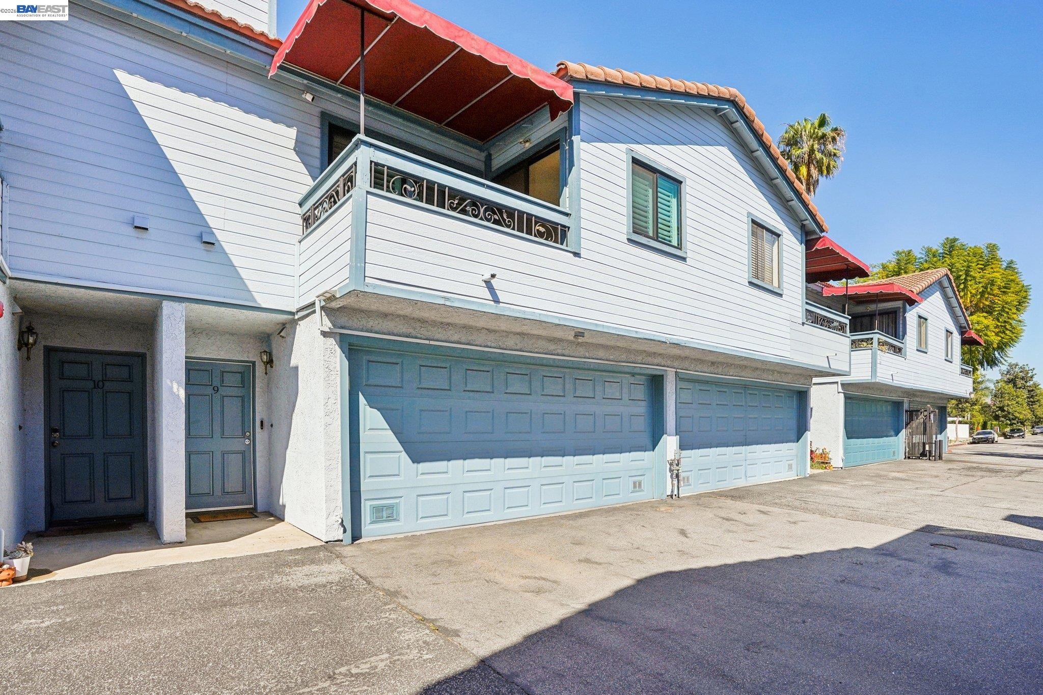 Detail Gallery Image 38 of 38 For 1255 N Los Robles Ave #9,  Pasadena,  CA 91104 - 3 Beds | 2 Baths