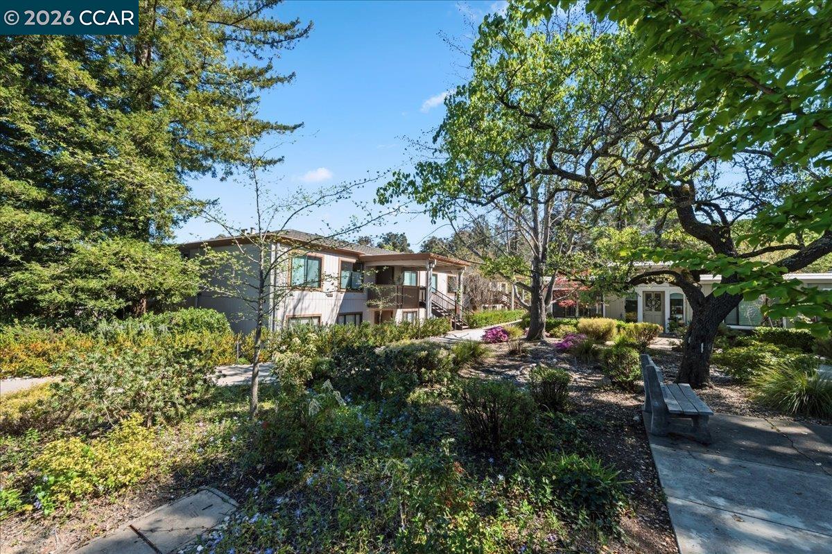 Detail Gallery Image 34 of 56 For 1217 Leisure Ln #5,  Walnut Creek,  CA 94595 - 2 Beds | 1 Baths