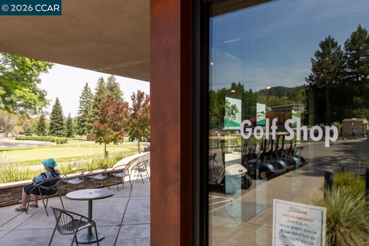 Detail Gallery Image 55 of 56 For 1217 Leisure Ln #5,  Walnut Creek,  CA 94595 - 2 Beds | 1 Baths