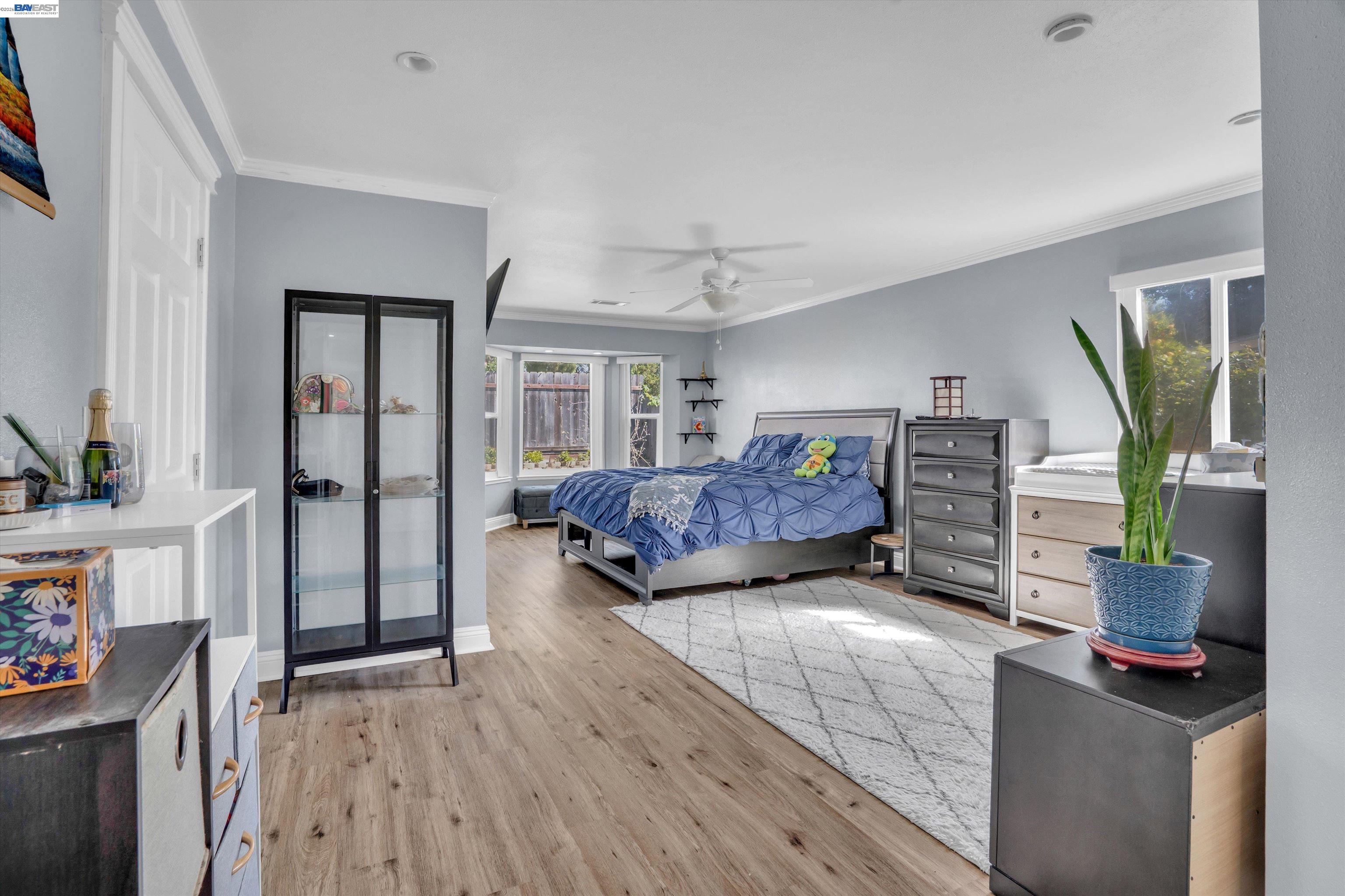 Detail Gallery Image 13 of 37 For 31262 San Andreas Dr, Union City,  CA 94587 - 5 Beds | 2 Baths