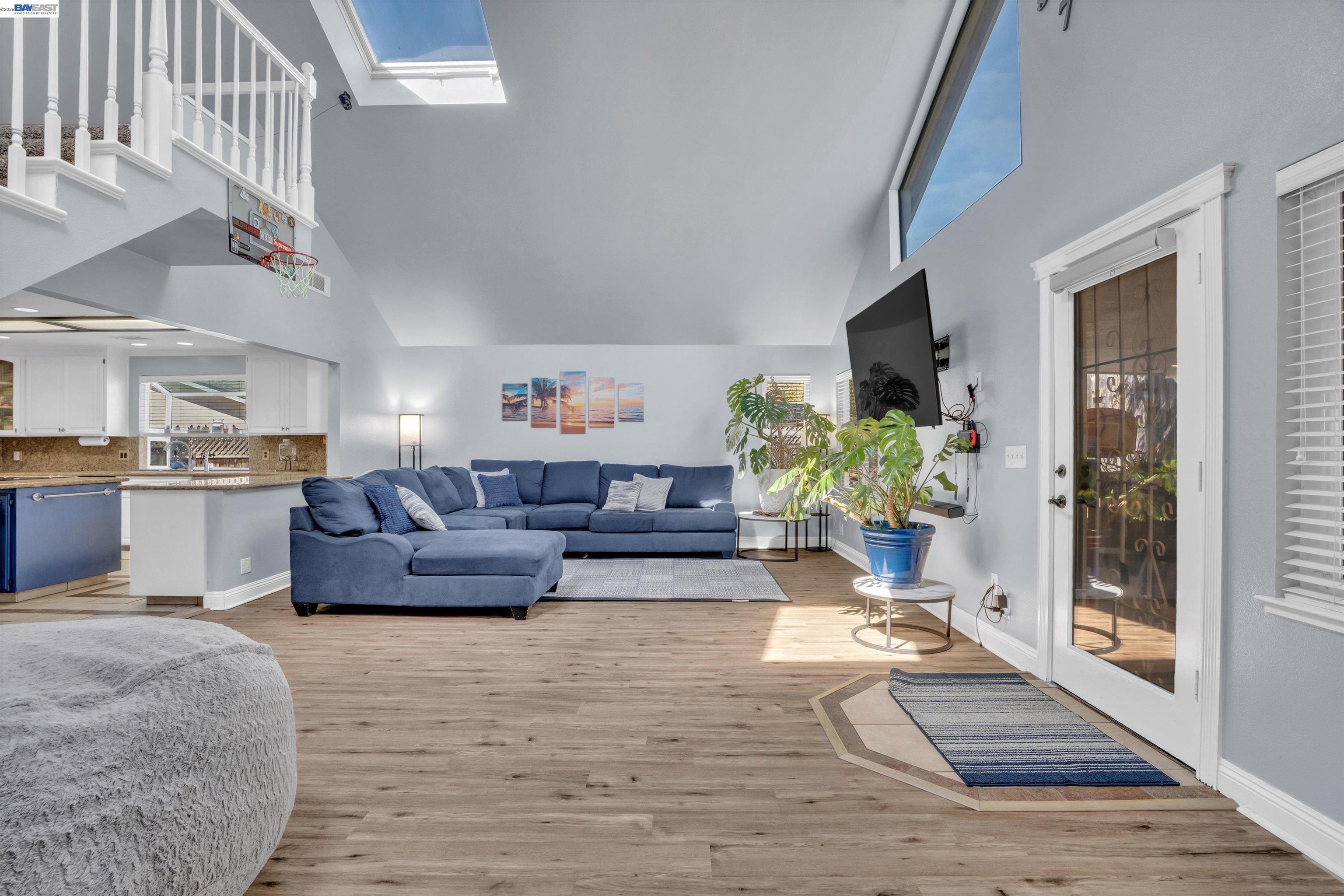 Detail Gallery Image 28 of 37 For 31262 San Andreas Dr, Union City,  CA 94587 - 5 Beds | 2 Baths