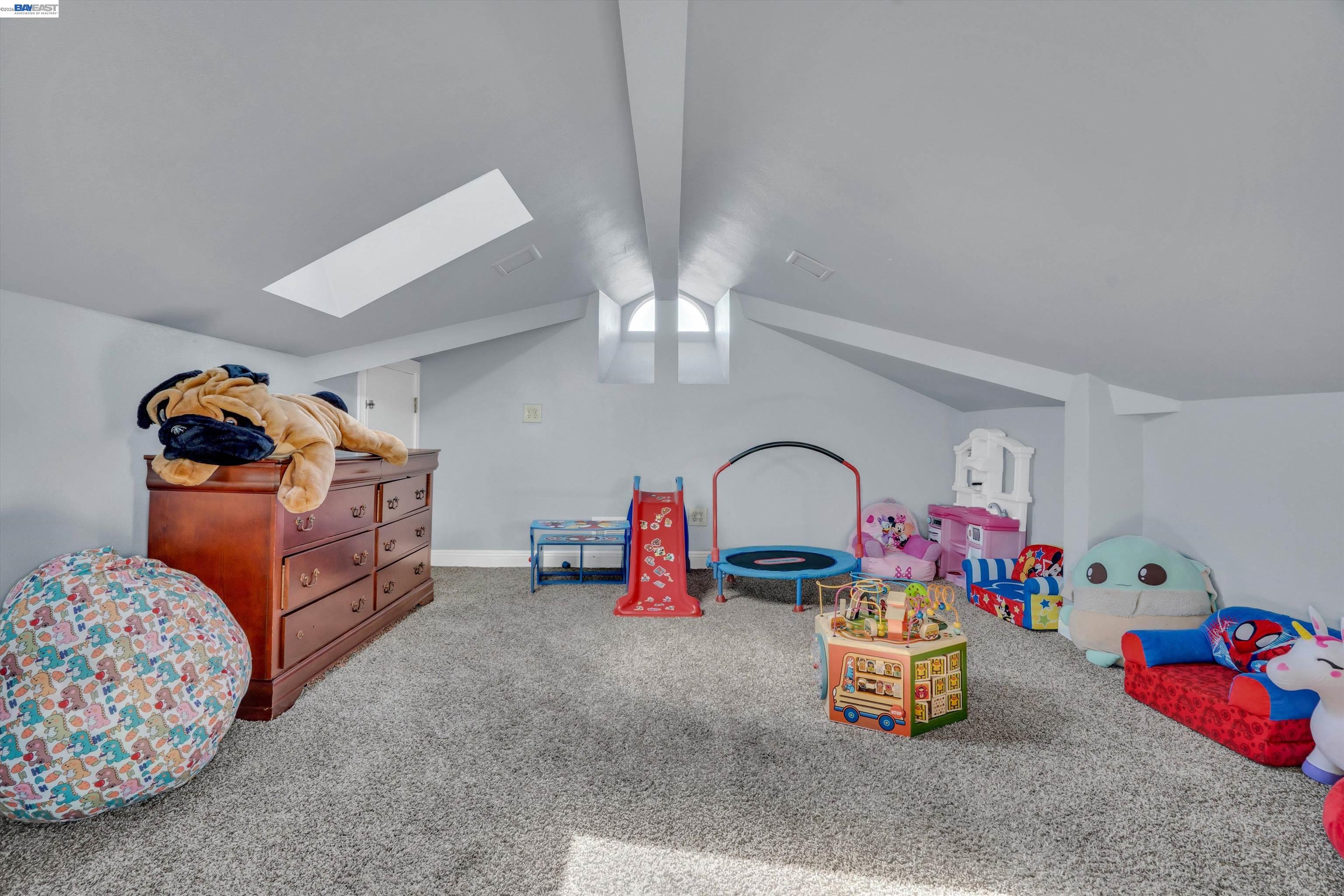 Detail Gallery Image 29 of 37 For 31262 San Andreas Dr, Union City,  CA 94587 - 5 Beds | 2 Baths
