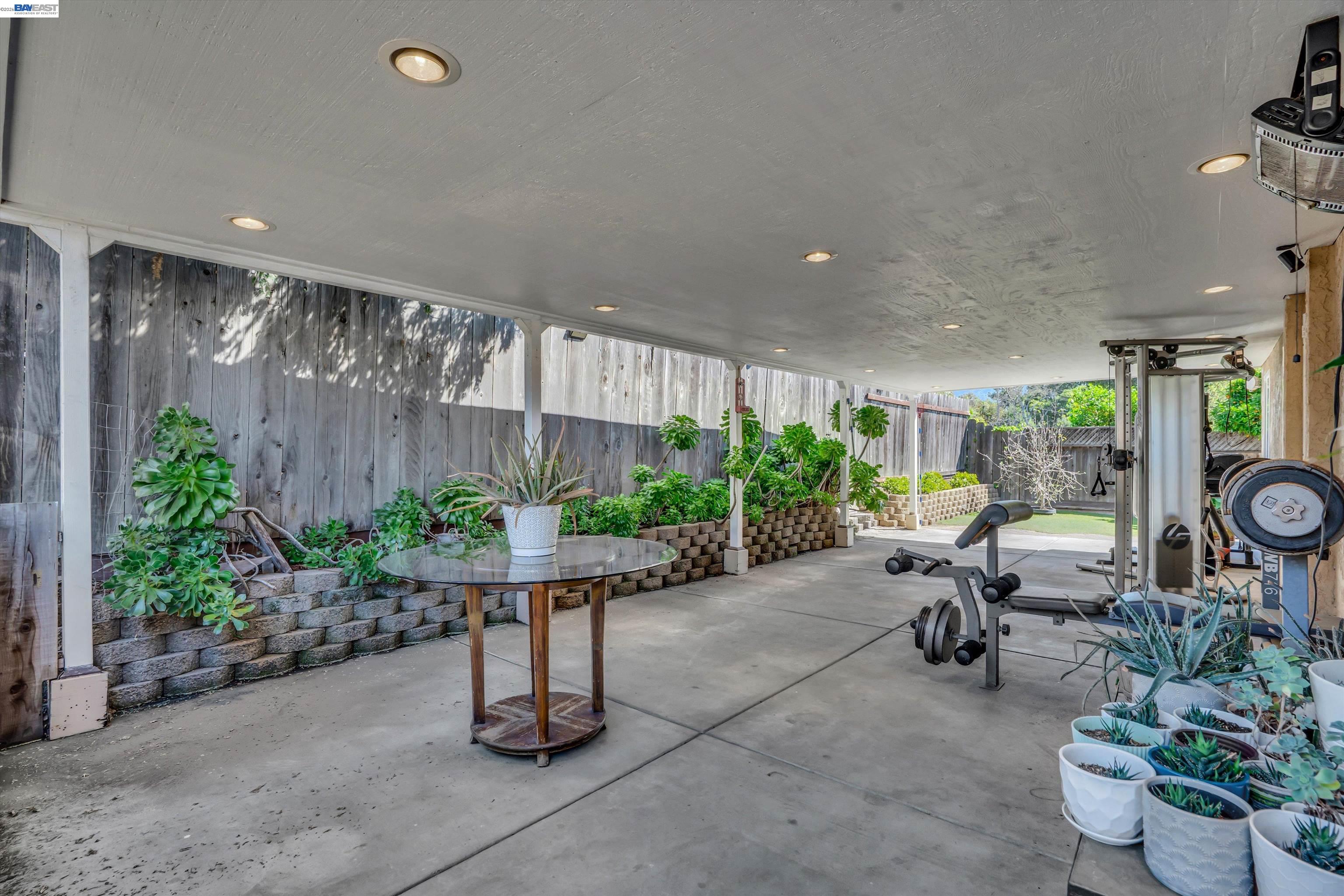 Detail Gallery Image 32 of 37 For 31262 San Andreas Dr, Union City,  CA 94587 - 5 Beds | 2 Baths