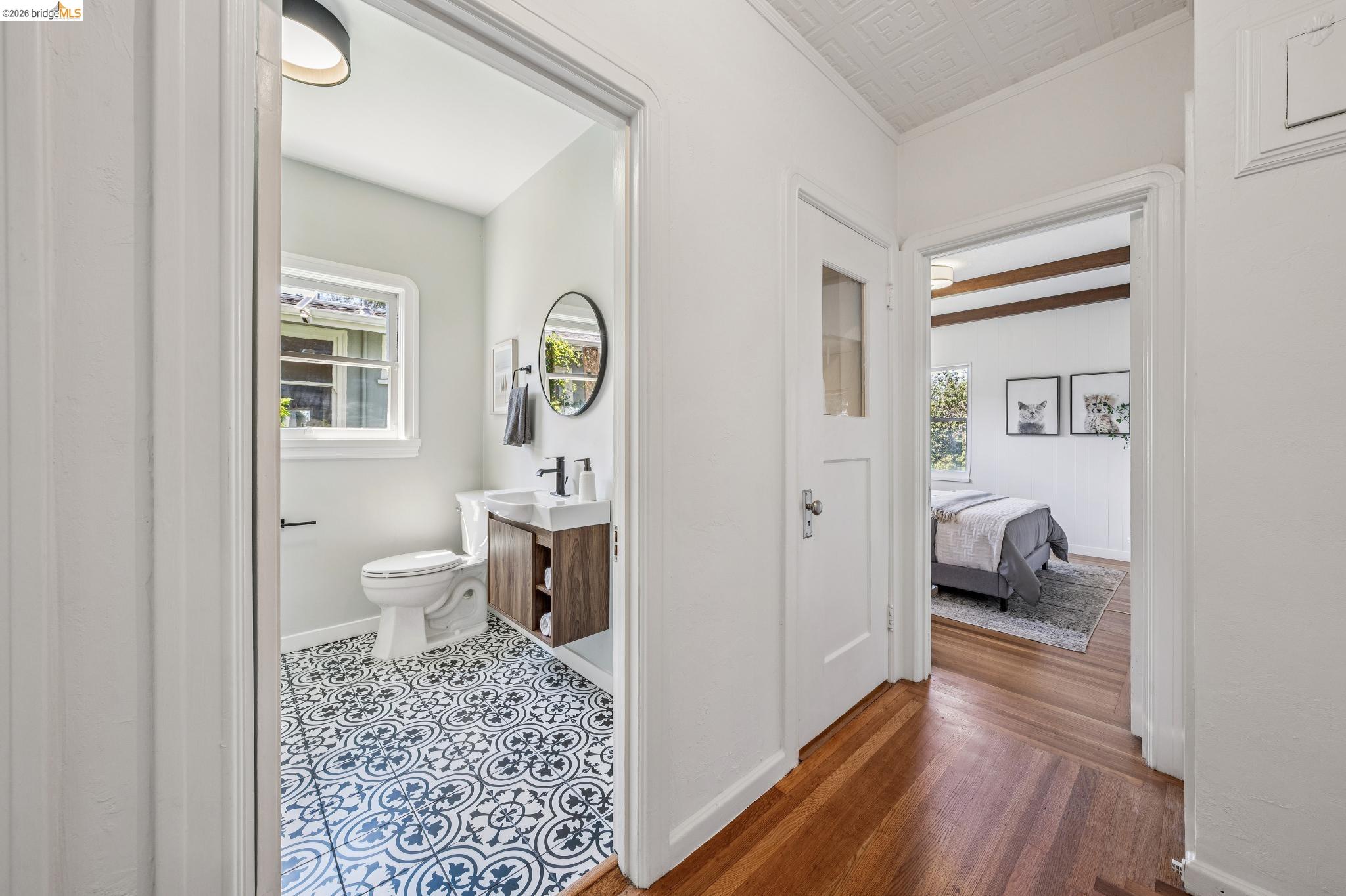 Detail Gallery Image 38 of 60 For 21 Portsmouth Road, Piedmont,  CA 94610 - 3 Beds | 1 Baths