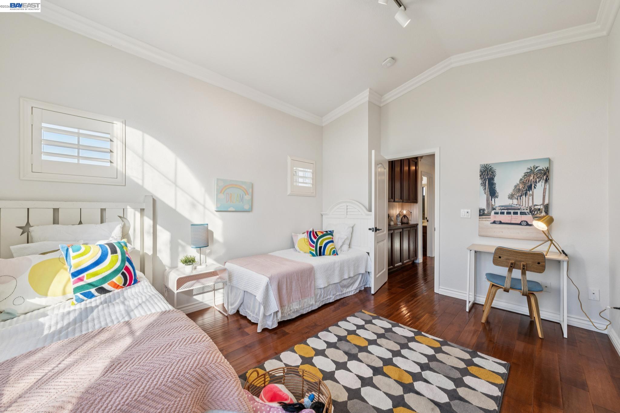 Detail Gallery Image 29 of 38 For 321 Ratto Rd, Alameda,  CA 94502 - 4 Beds | 3 Baths