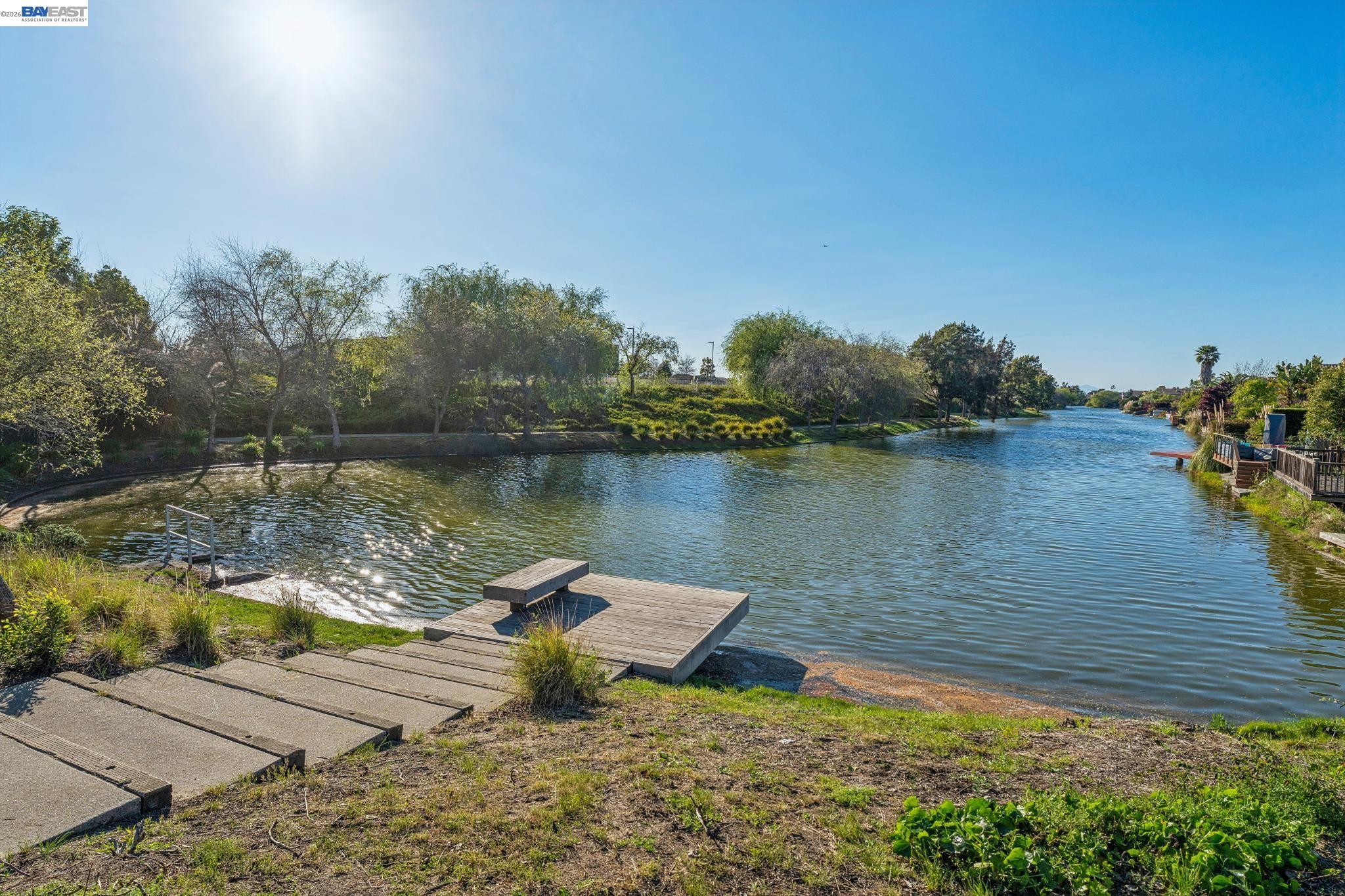 Detail Gallery Image 37 of 38 For 321 Ratto Rd, Alameda,  CA 94502 - 4 Beds | 3 Baths