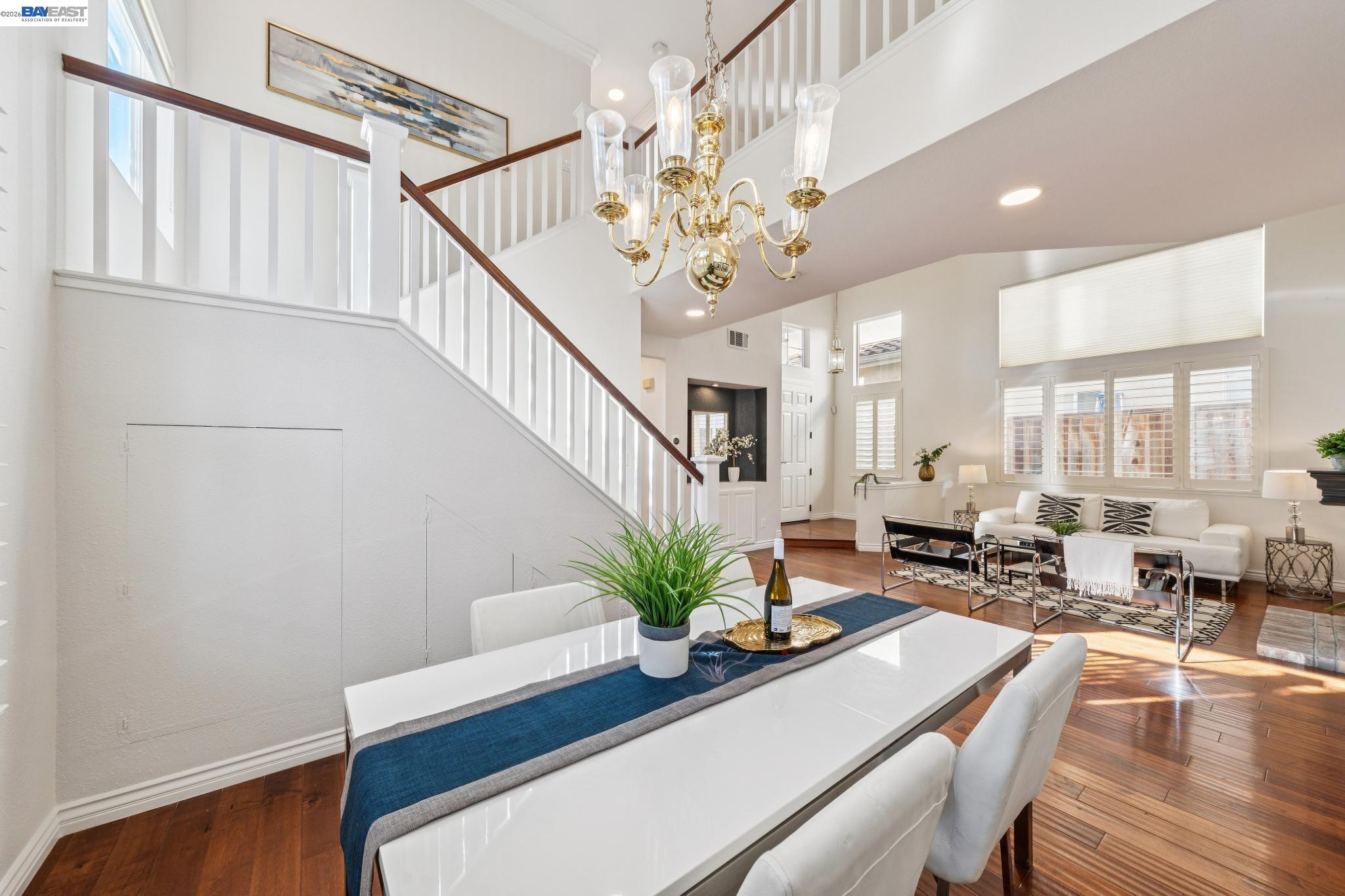 Detail Gallery Image 9 of 38 For 321 Ratto Rd, Alameda,  CA 94502 - 4 Beds | 3 Baths