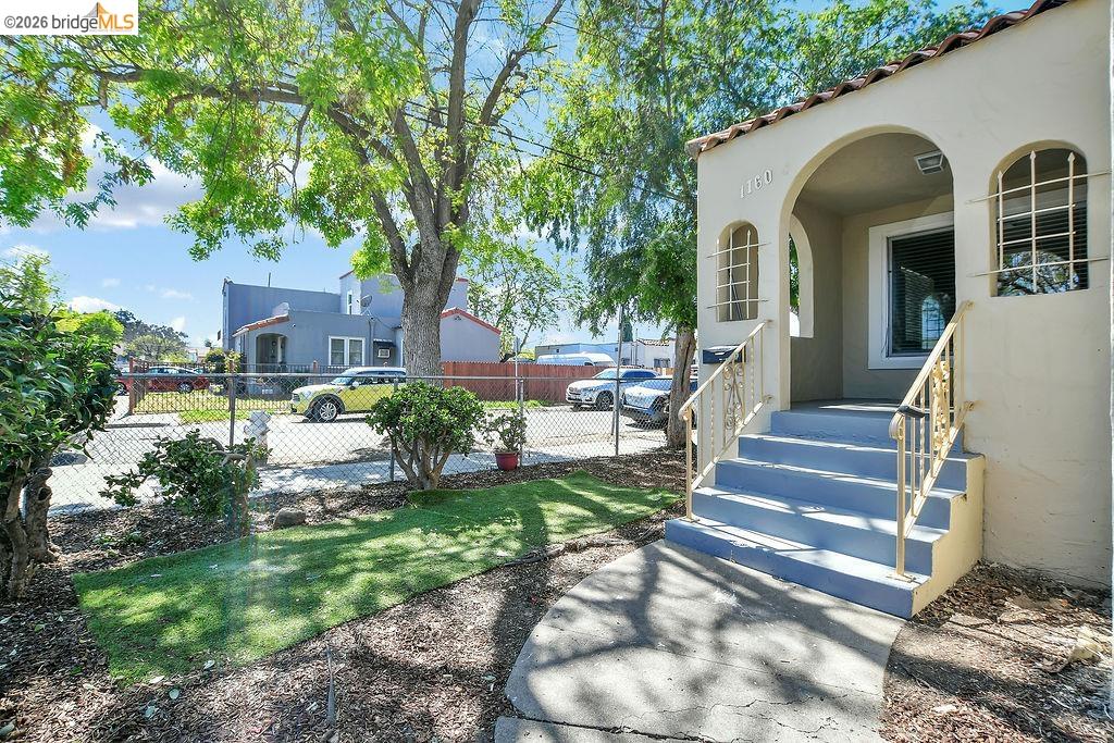 Detail Gallery Image 6 of 38 For 1160 West St, Pittsburg,  CA 94565 - – Beds | – Baths