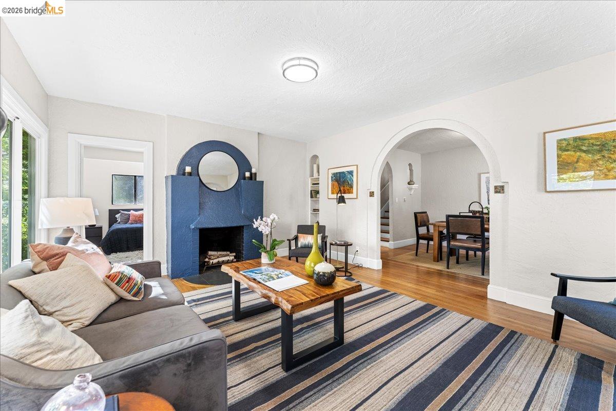 Detail Gallery Image 21 of 47 For 2144-2148 Curtis St, Berkeley,  CA 94702 - – Beds | – Baths