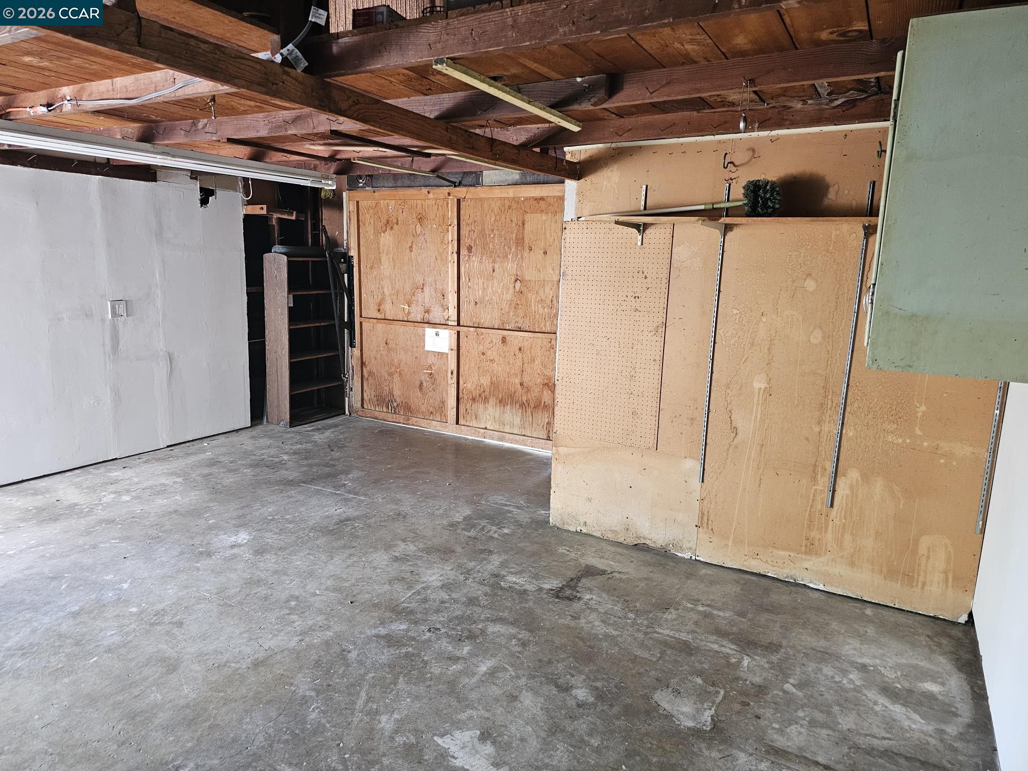 Detail Gallery Image 17 of 39 For 950 Kelvin Ct, El Sobrante,  CA 94803 - 3 Beds | 1 Baths