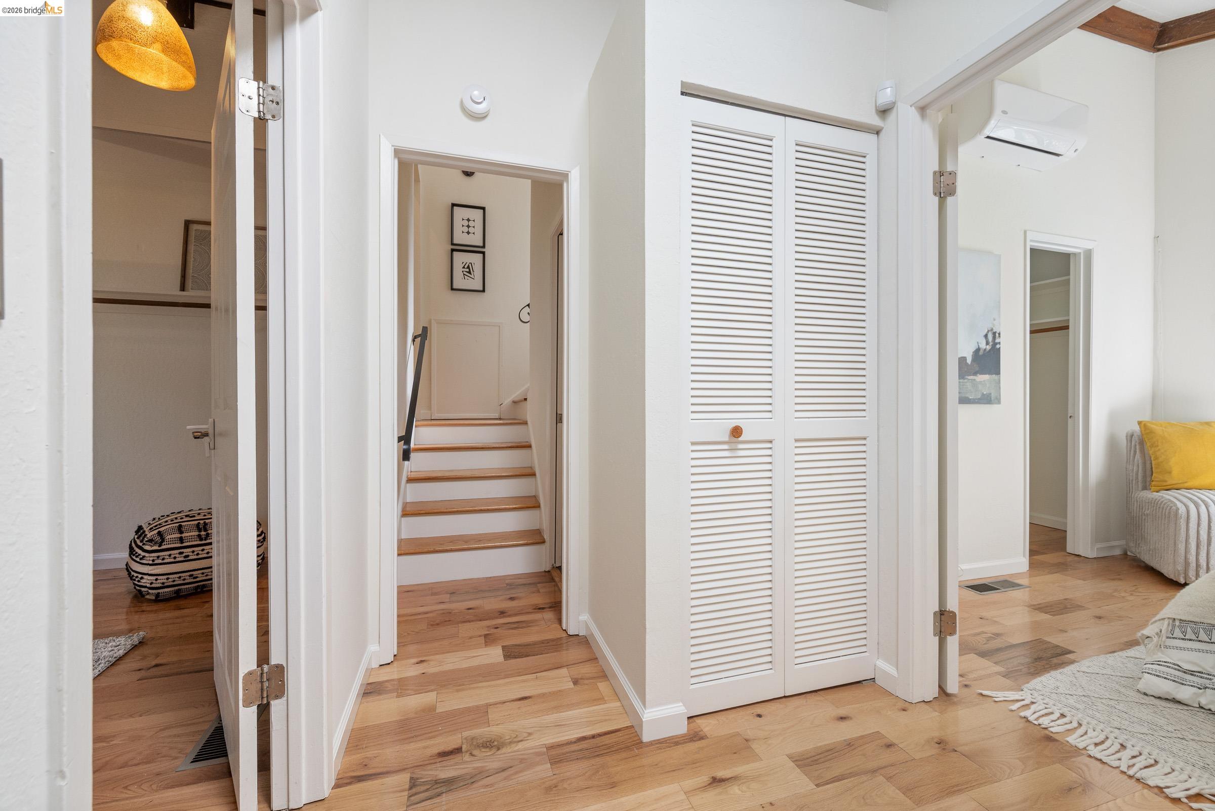 Detail Gallery Image 32 of 58 For 6600 Heather Ridge Way, Oakland,  CA 94611 - 3 Beds | 3 Baths