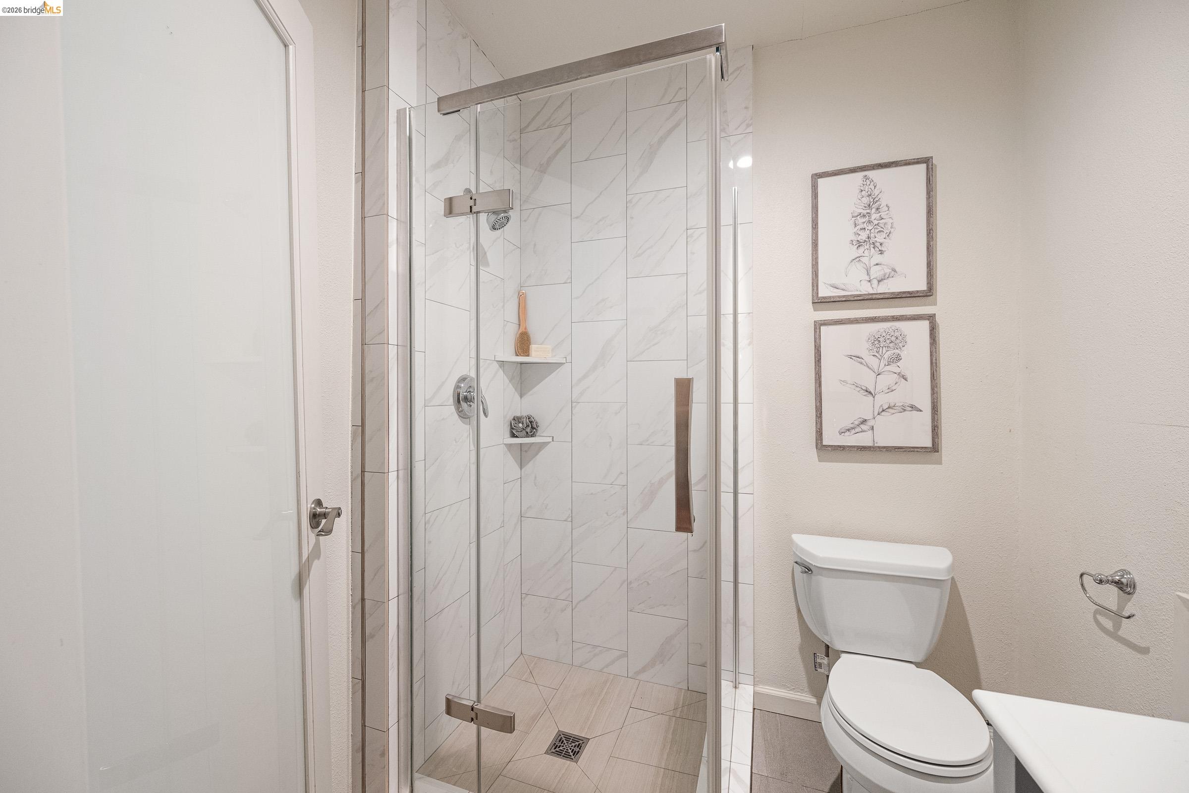 Detail Gallery Image 45 of 58 For 6600 Heather Ridge Way, Oakland,  CA 94611 - 3 Beds | 3 Baths