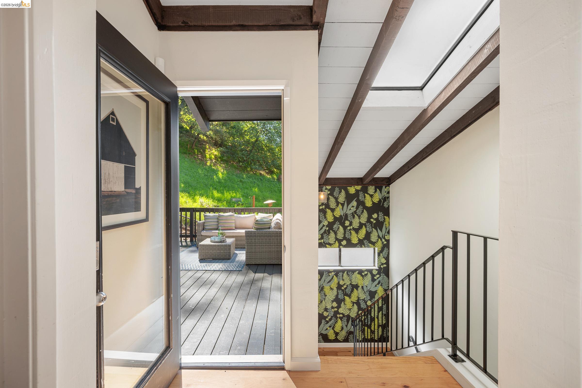 Detail Gallery Image 46 of 58 For 6600 Heather Ridge Way, Oakland,  CA 94611 - 3 Beds | 3 Baths