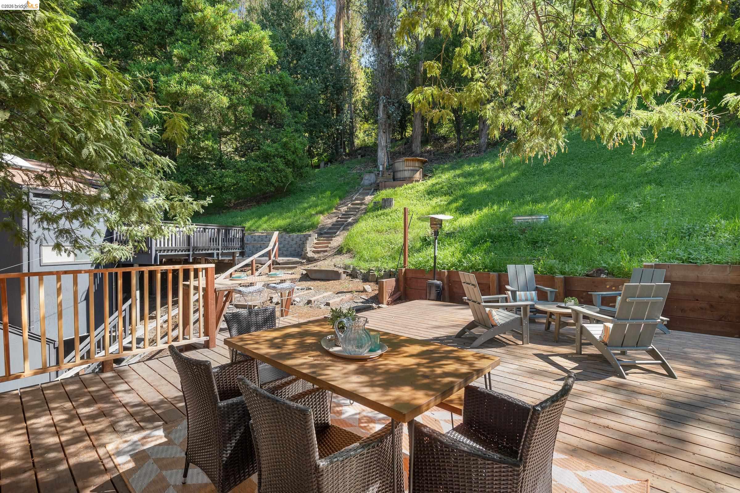 Detail Gallery Image 49 of 58 For 6600 Heather Ridge Way, Oakland,  CA 94611 - 3 Beds | 3 Baths