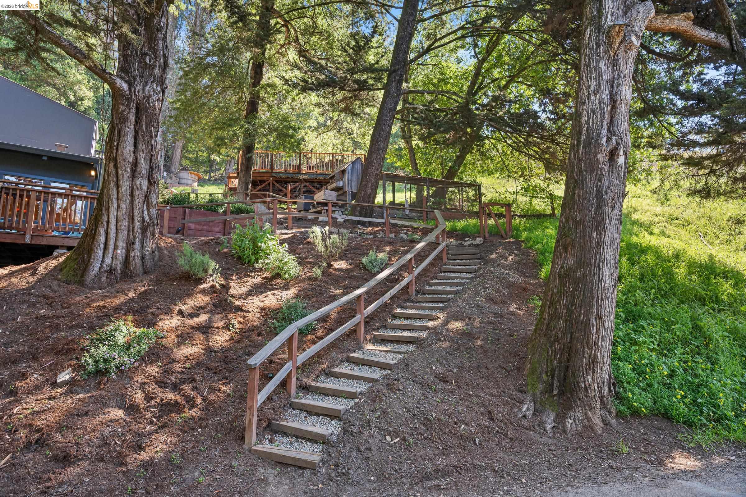 Detail Gallery Image 54 of 58 For 6600 Heather Ridge Way, Oakland,  CA 94611 - 3 Beds | 3 Baths