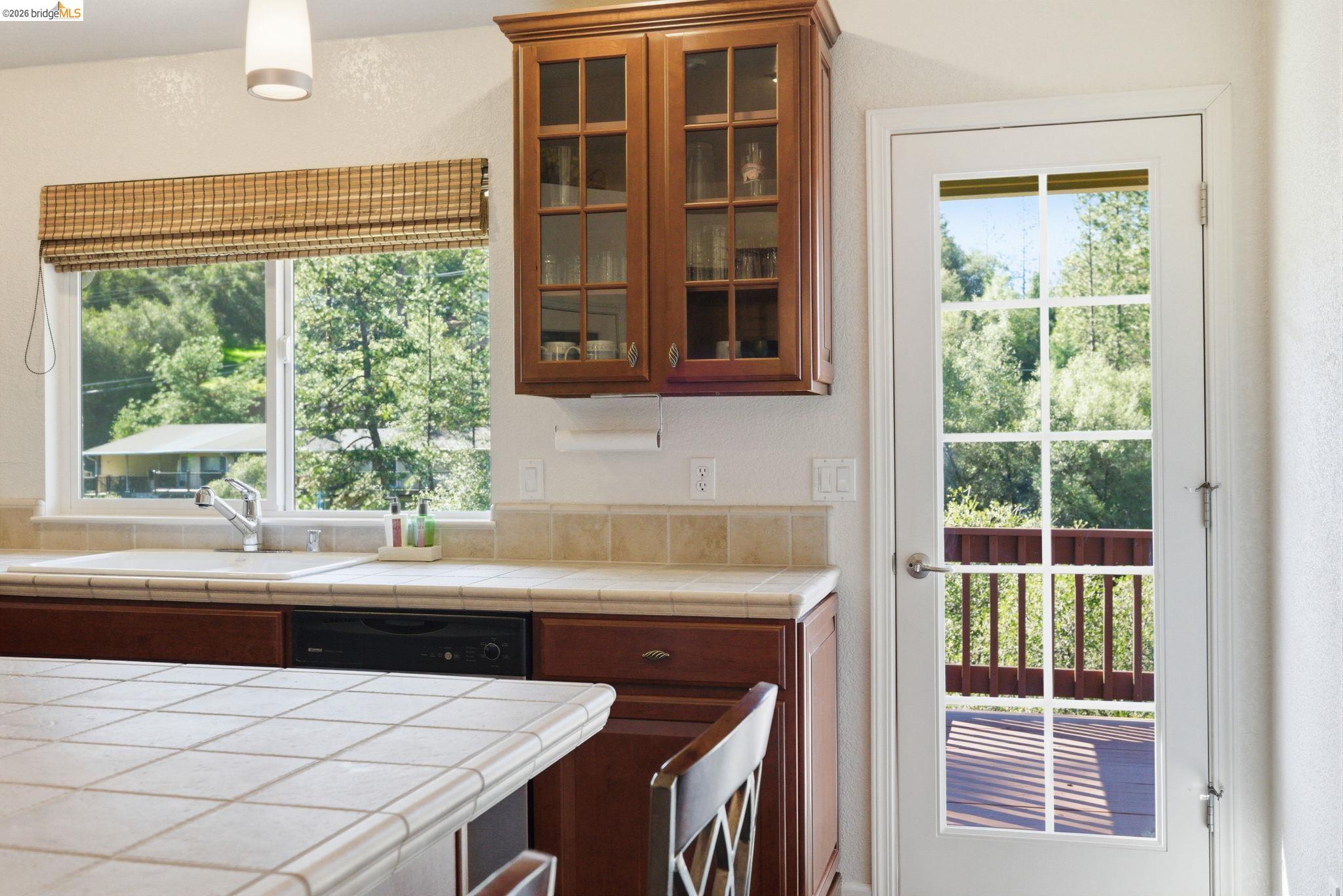 Detail Gallery Image 22 of 57 For 20024 Lower Skyridge Dr, Groveland,  CA 95321 - 3 Beds | 2/1 Baths