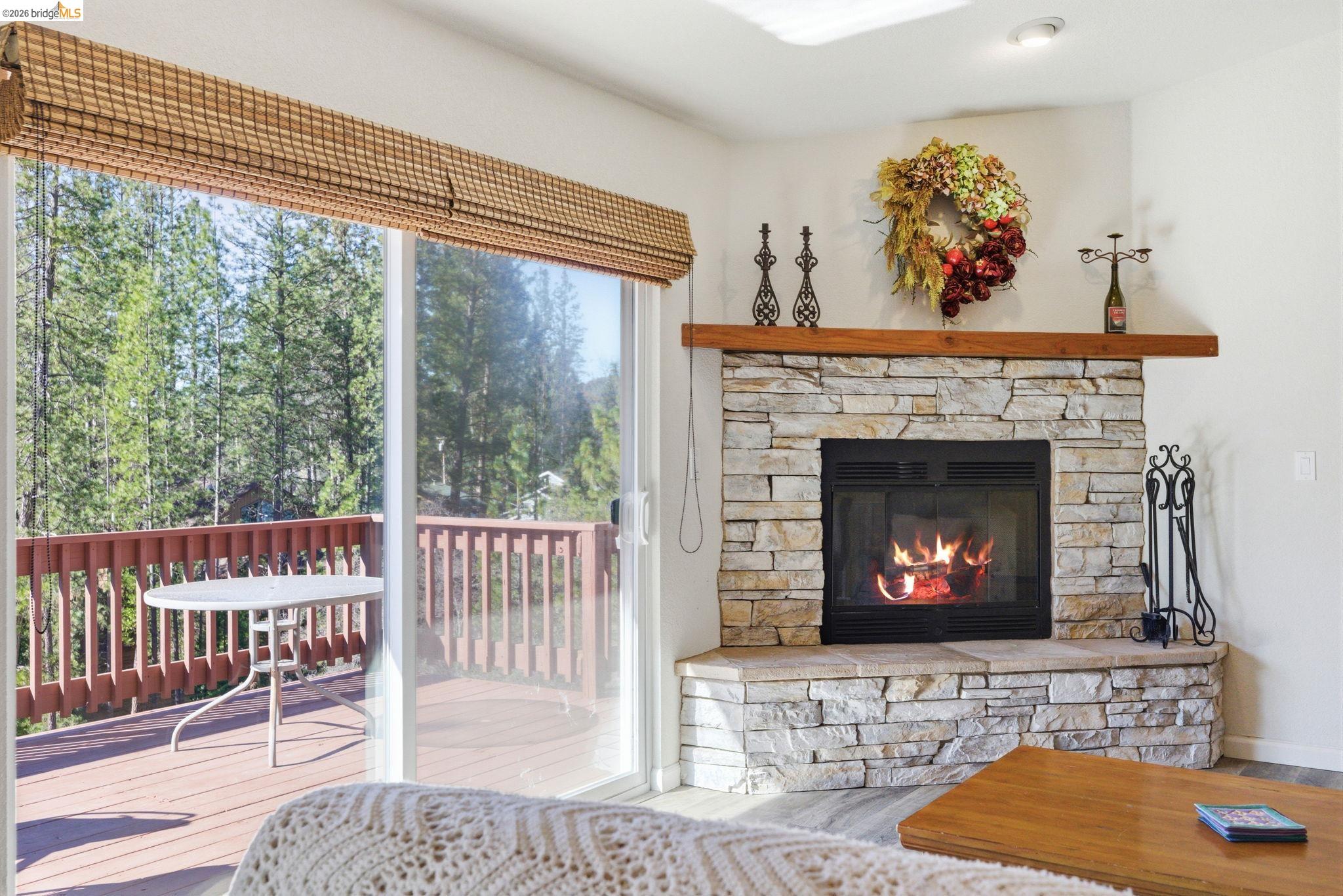 Detail Gallery Image 23 of 57 For 20024 Lower Skyridge Dr, Groveland,  CA 95321 - 3 Beds | 2/1 Baths